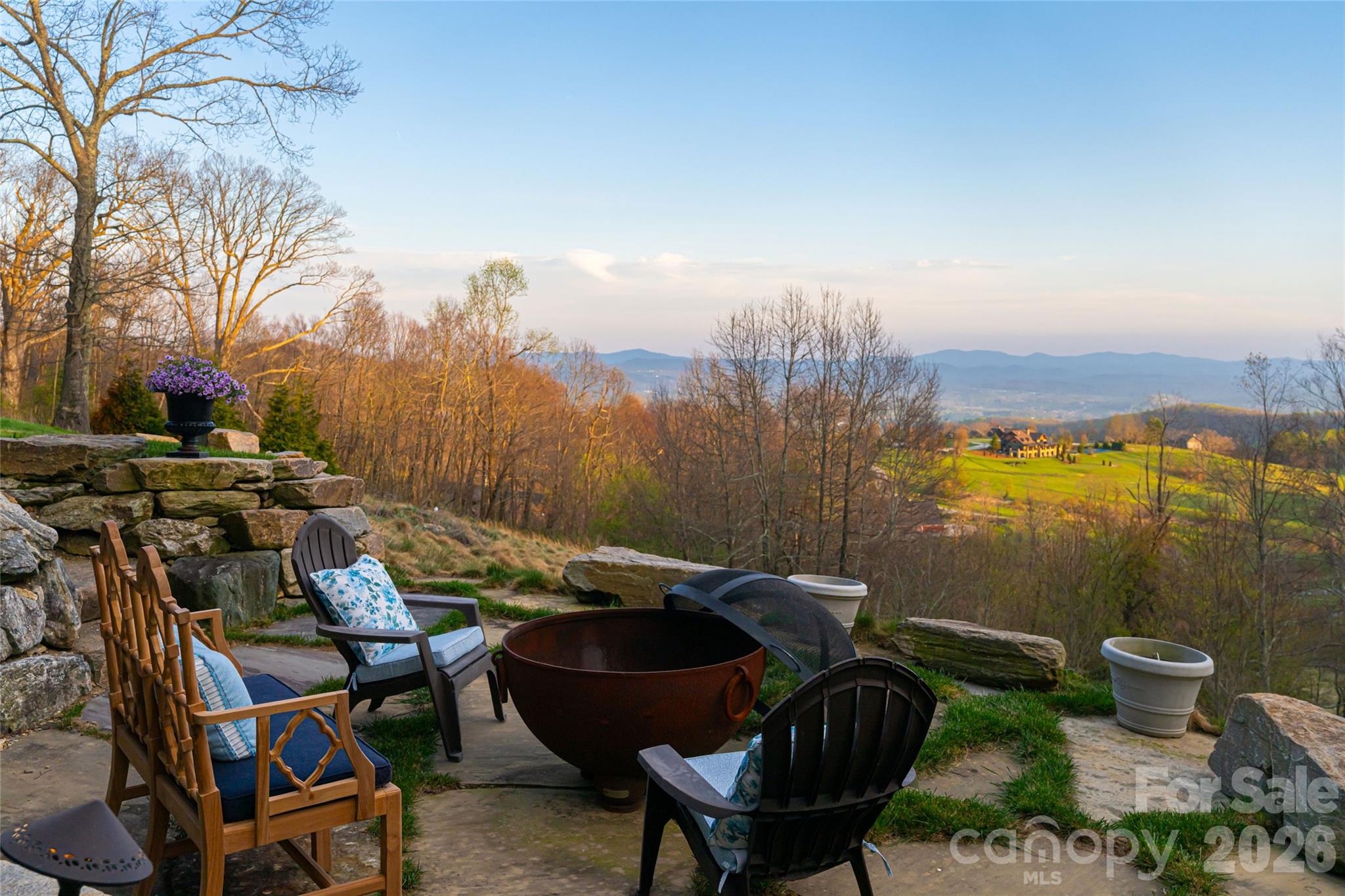 Grand Highlands at Bearwallow - Residential