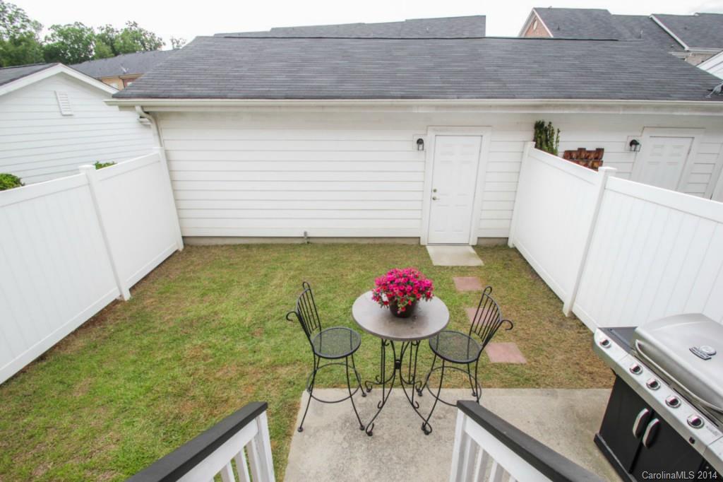 Summers Walk - Residential