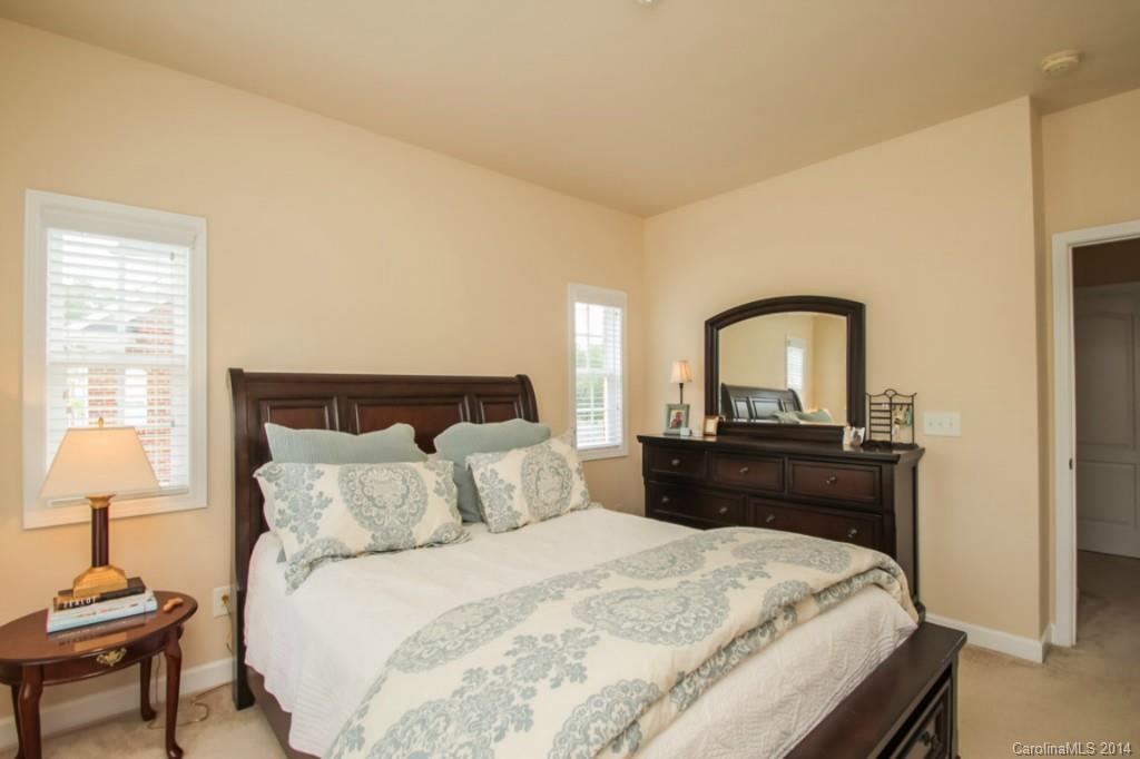 Summers Walk - Residential