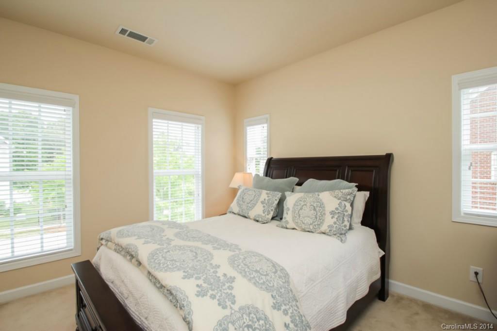 Summers Walk - Residential