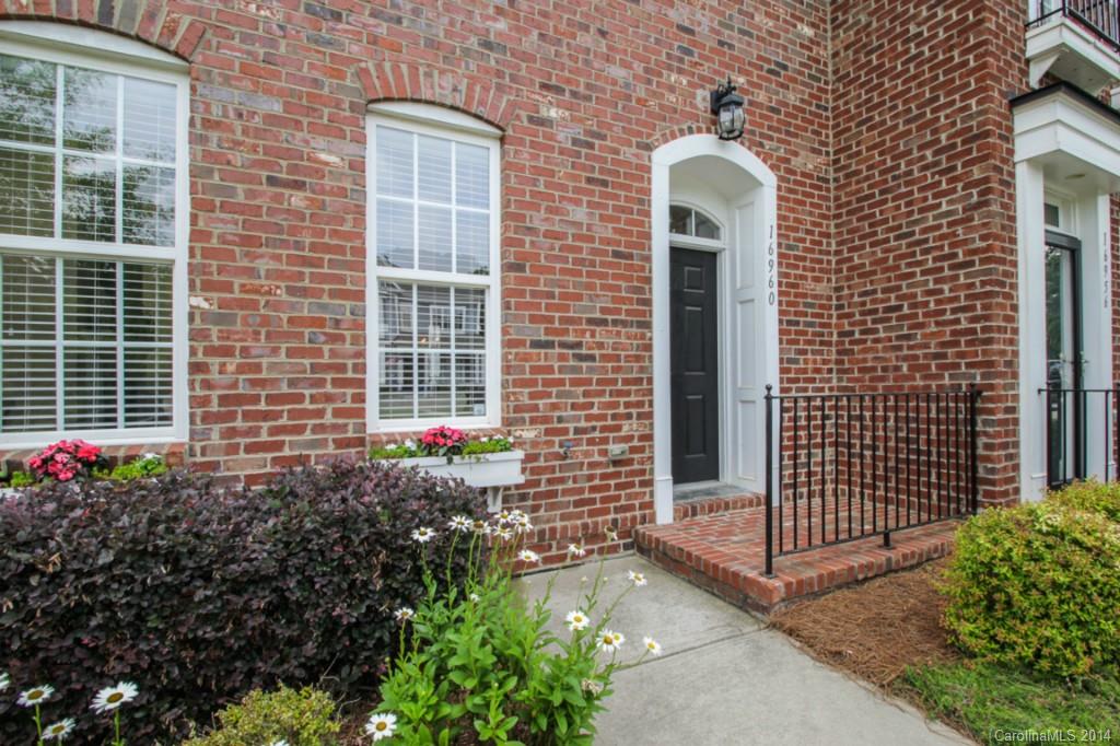 Summers Walk - Residential