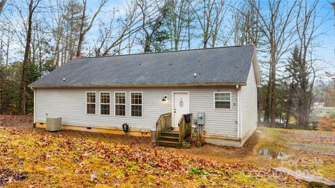 A home in Pisgah Forest