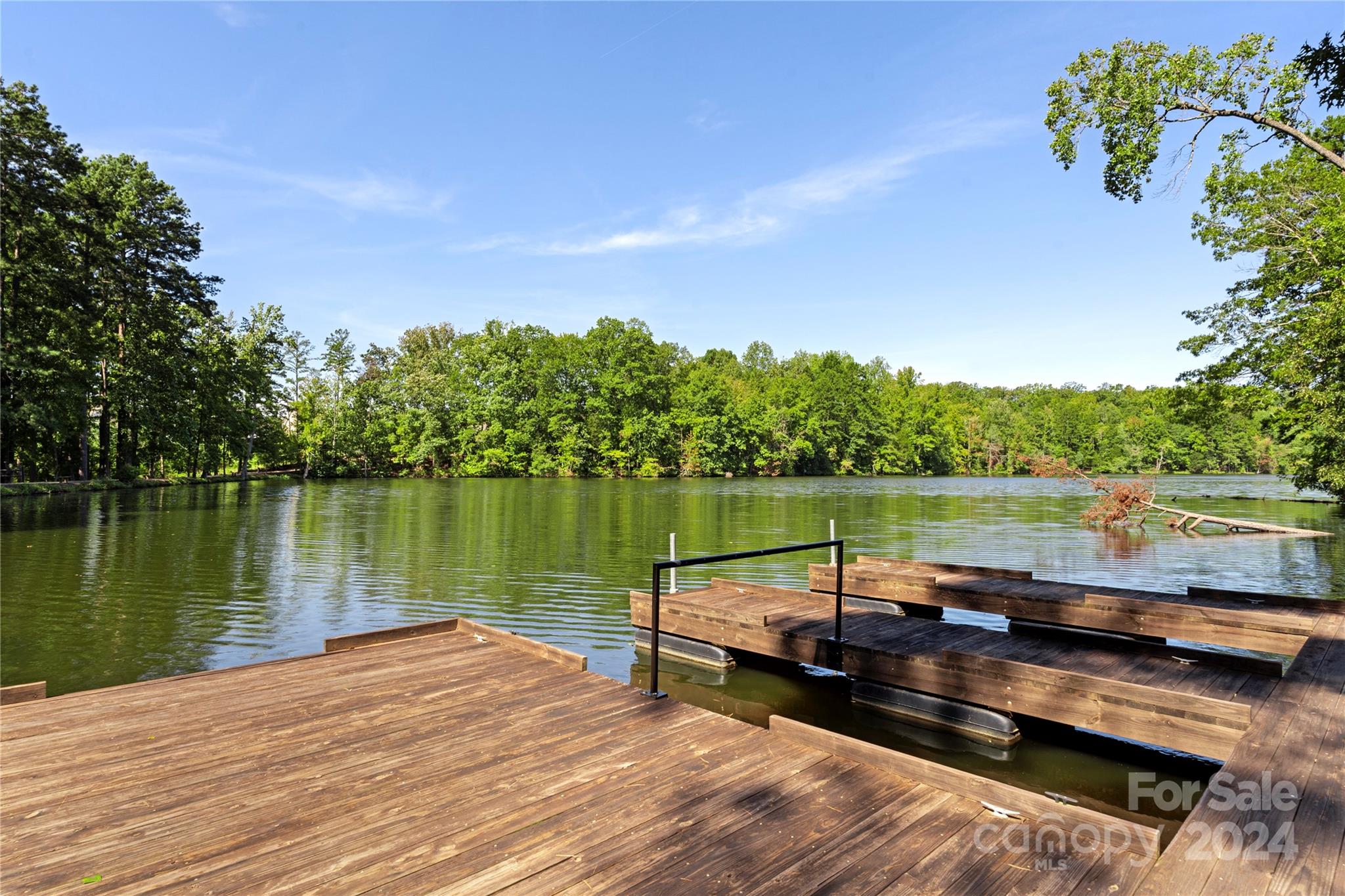 Tree Tops - Residential