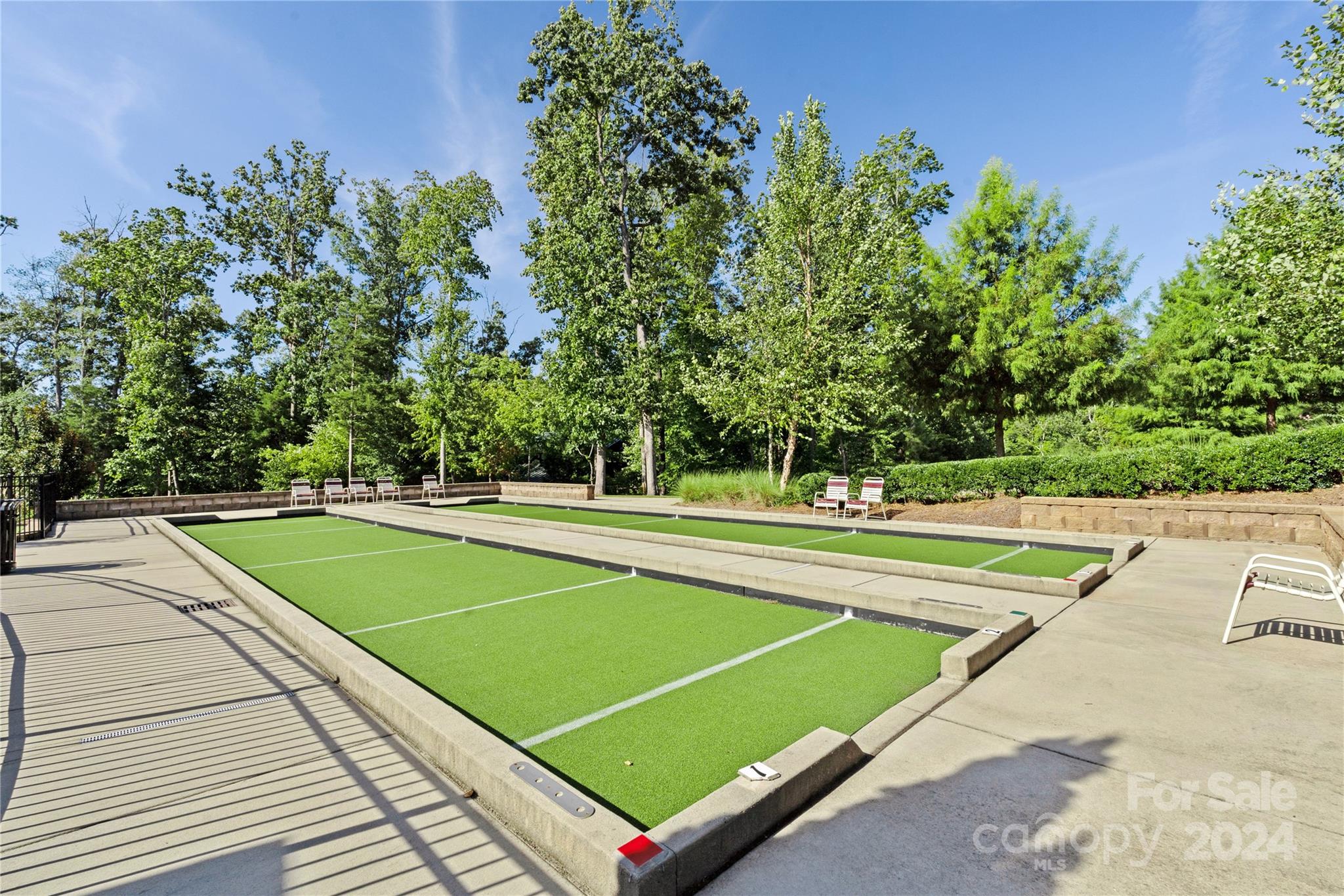 Tree Tops - Residential