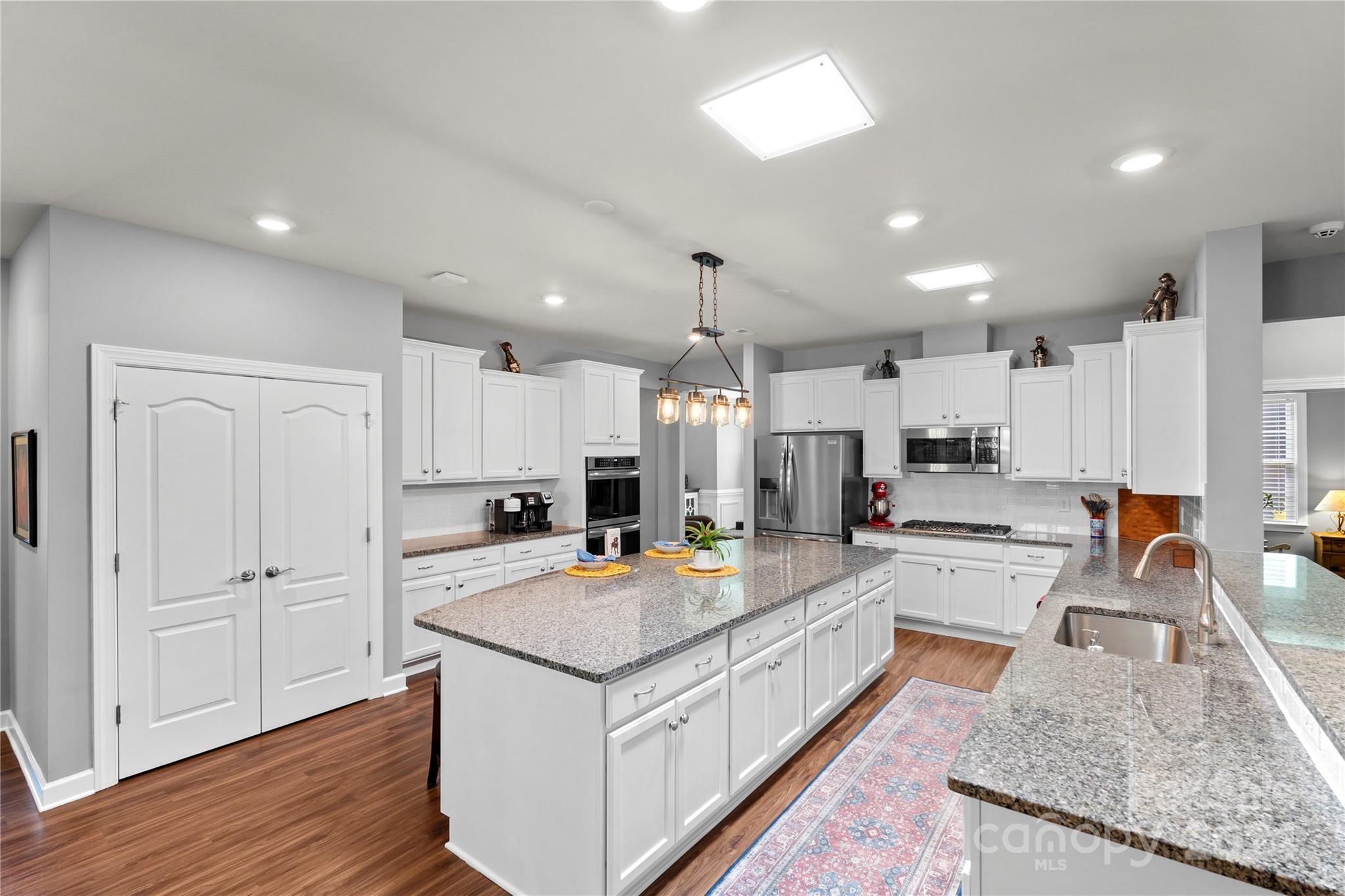 Tree Tops - Residential