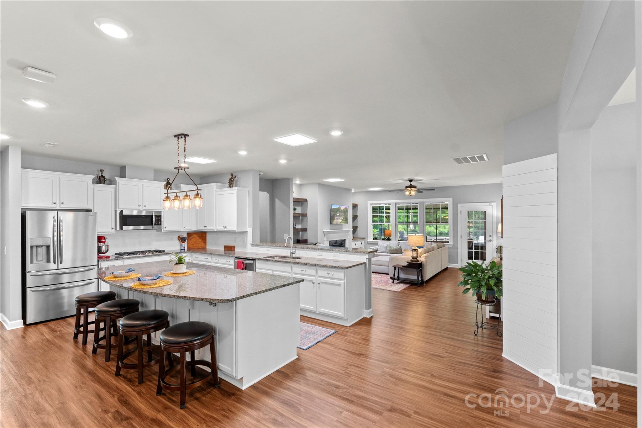 Tree Tops - Residential