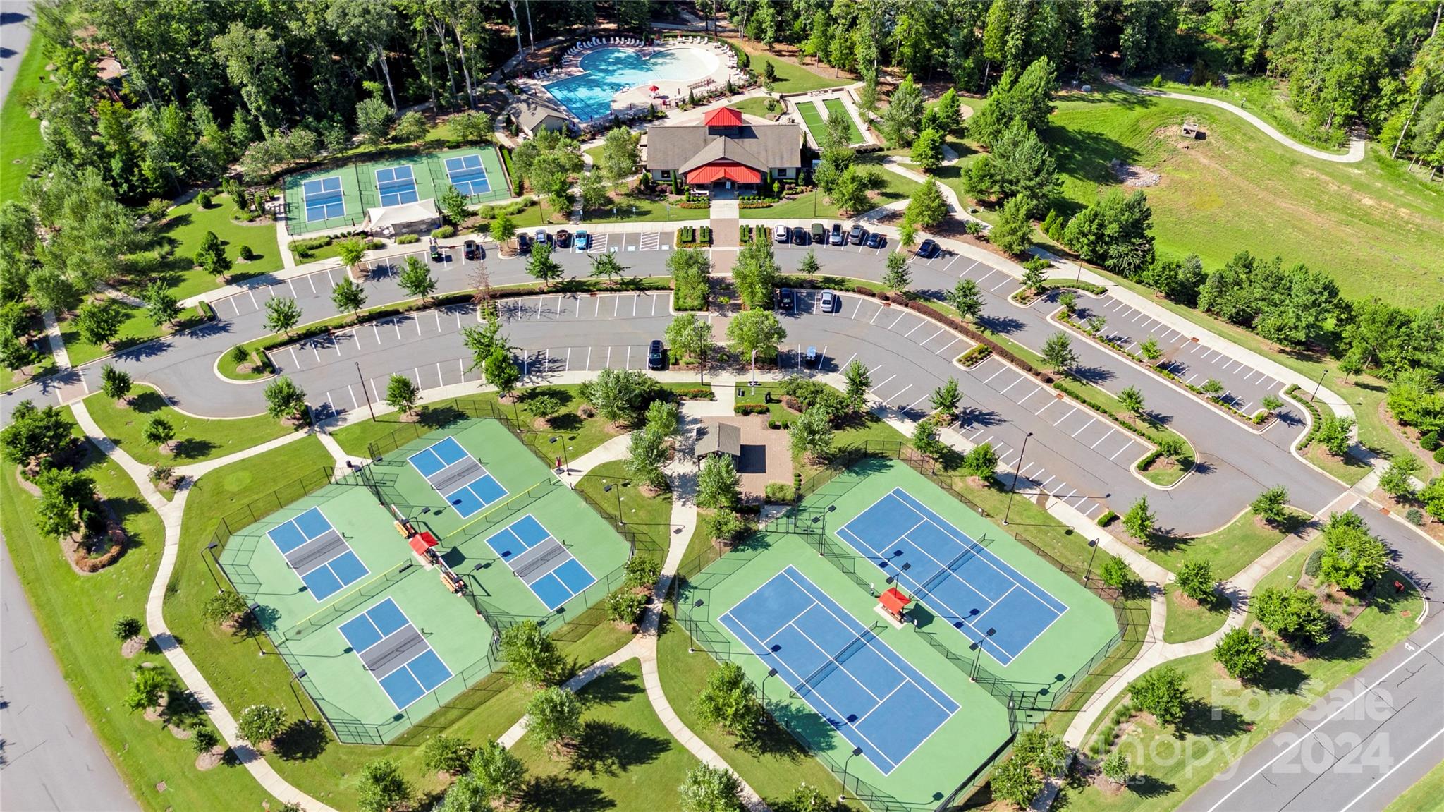 Tree Tops - Residential