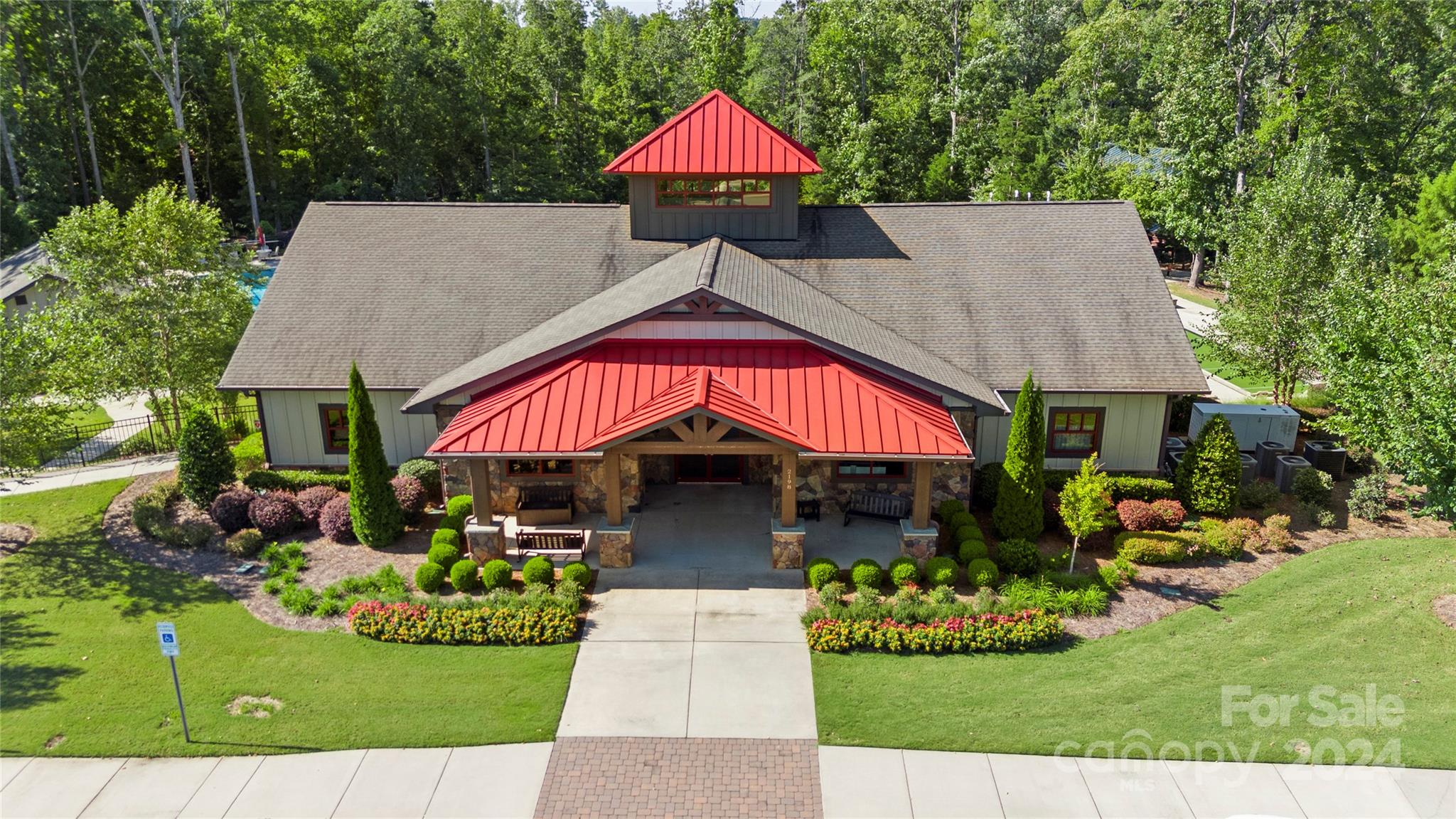 Tree Tops - Residential