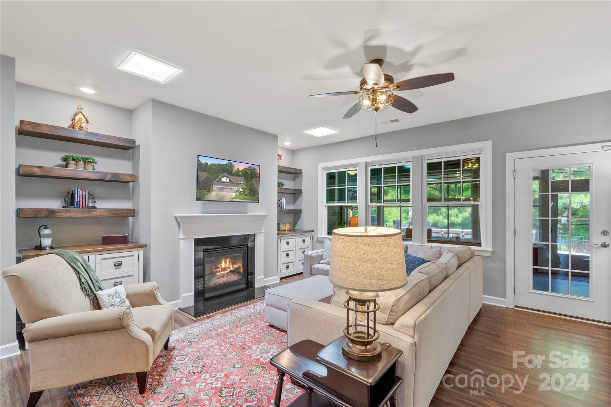 Tree Tops - Residential