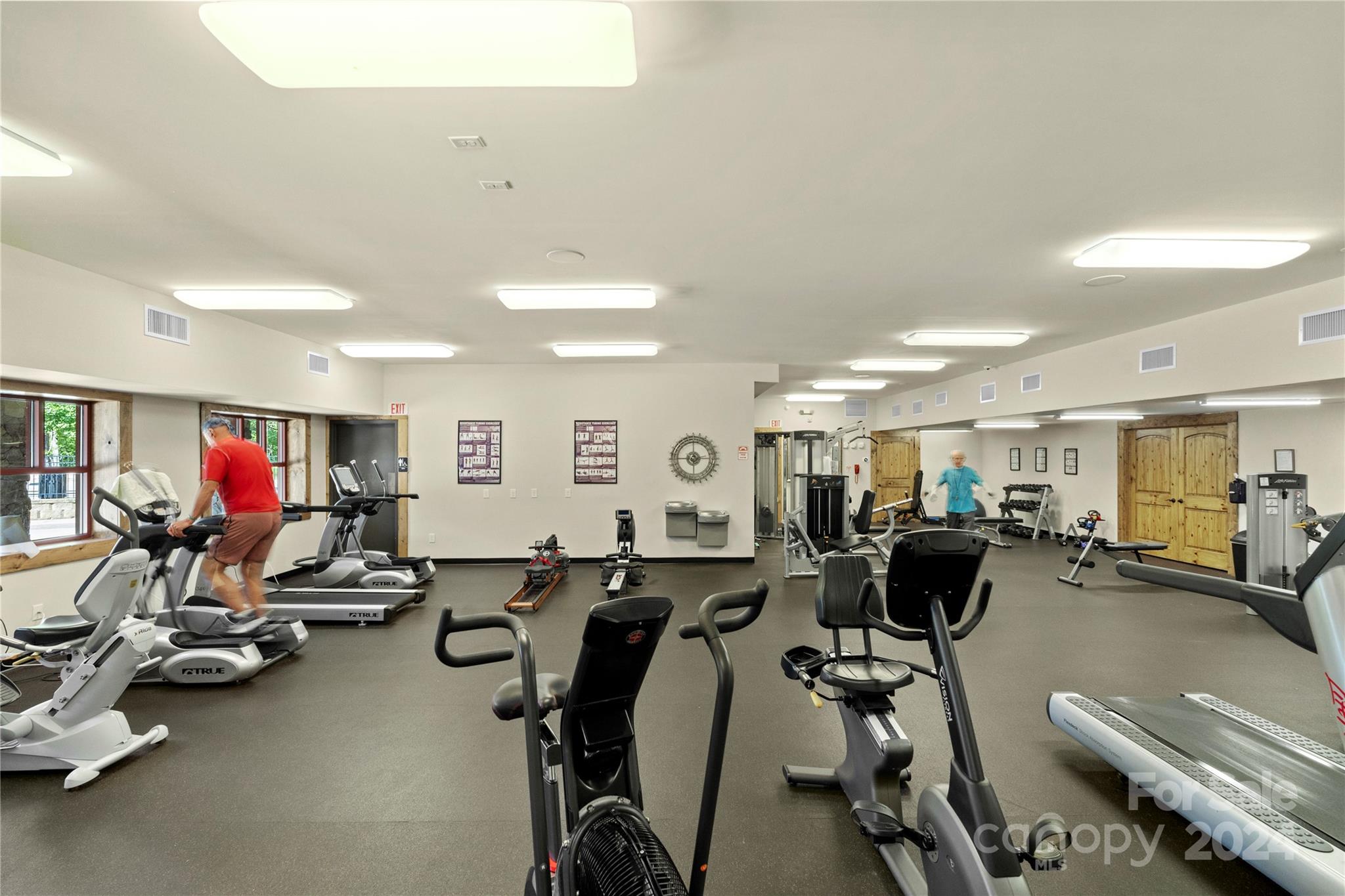 Tree Tops - Residential