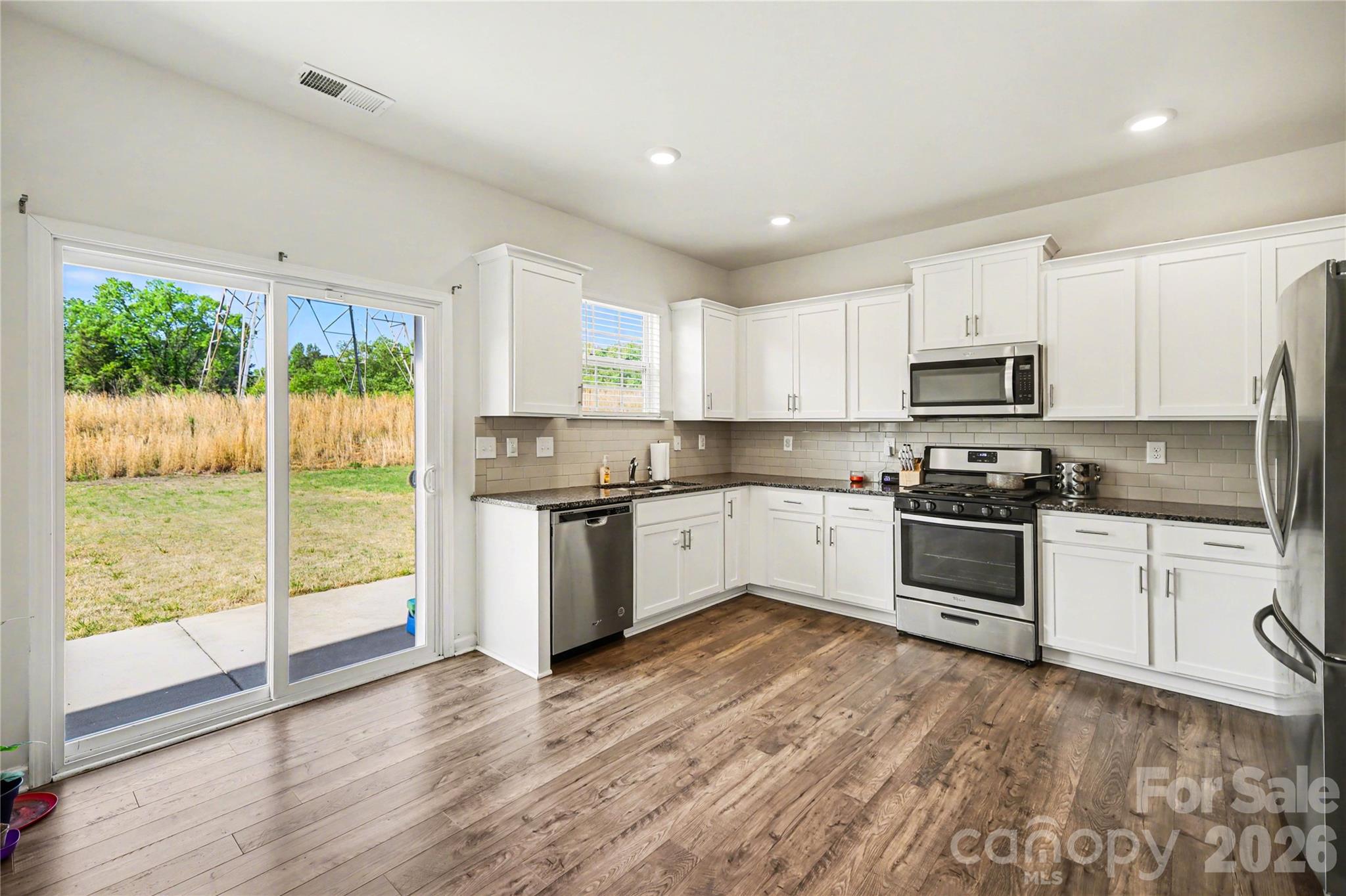 Sutton Farms - Residential