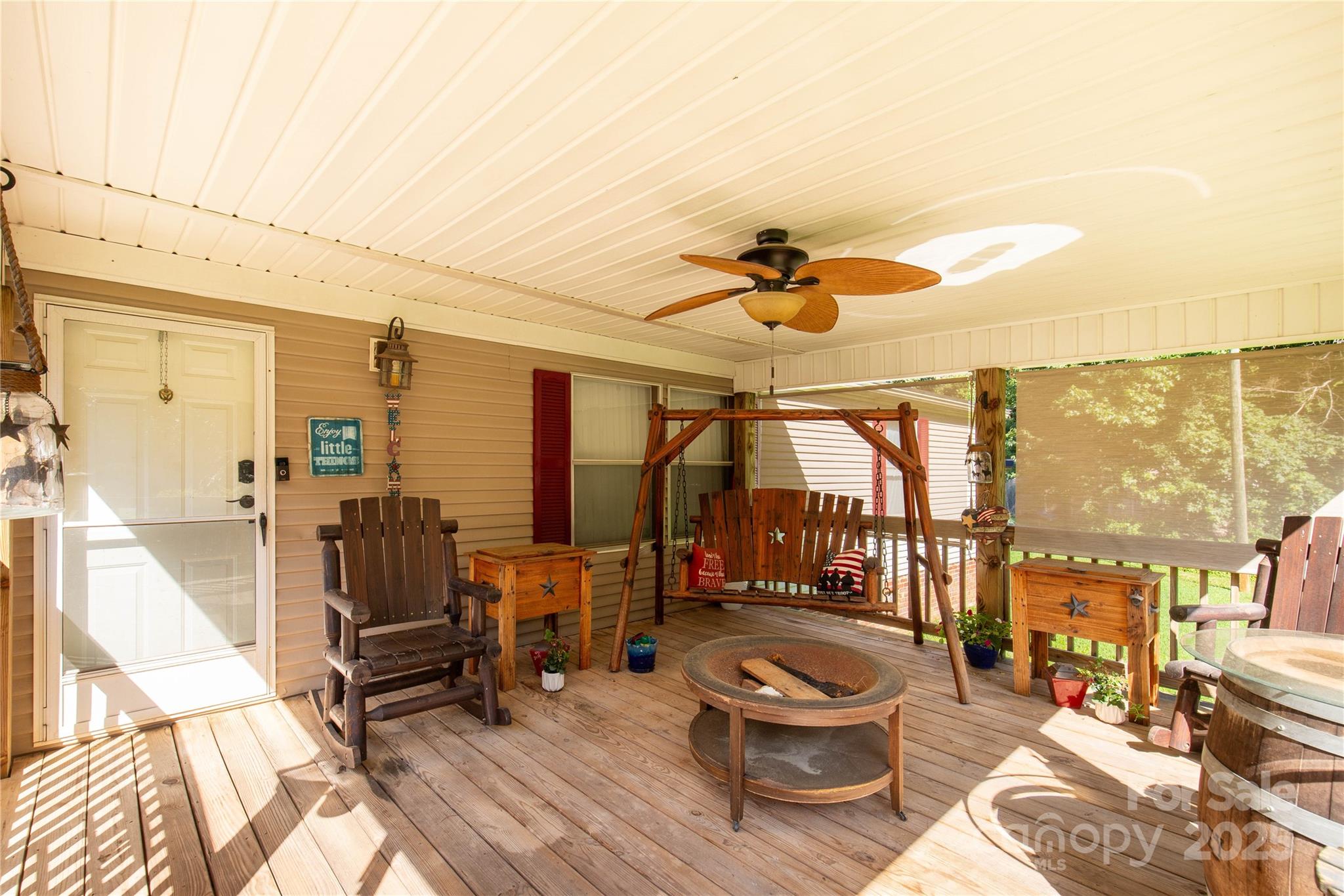 338 Aquarius Drive