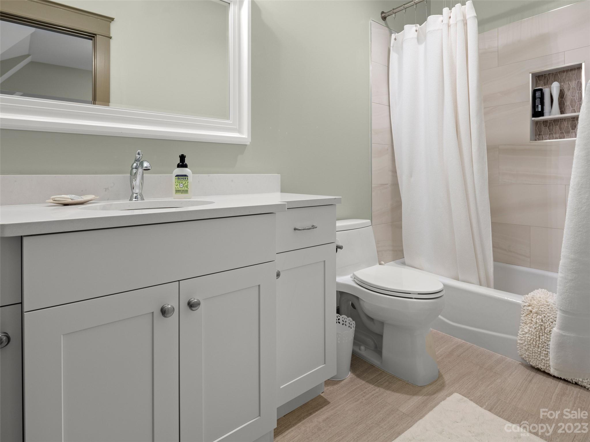 Poplar Ridge - Residential