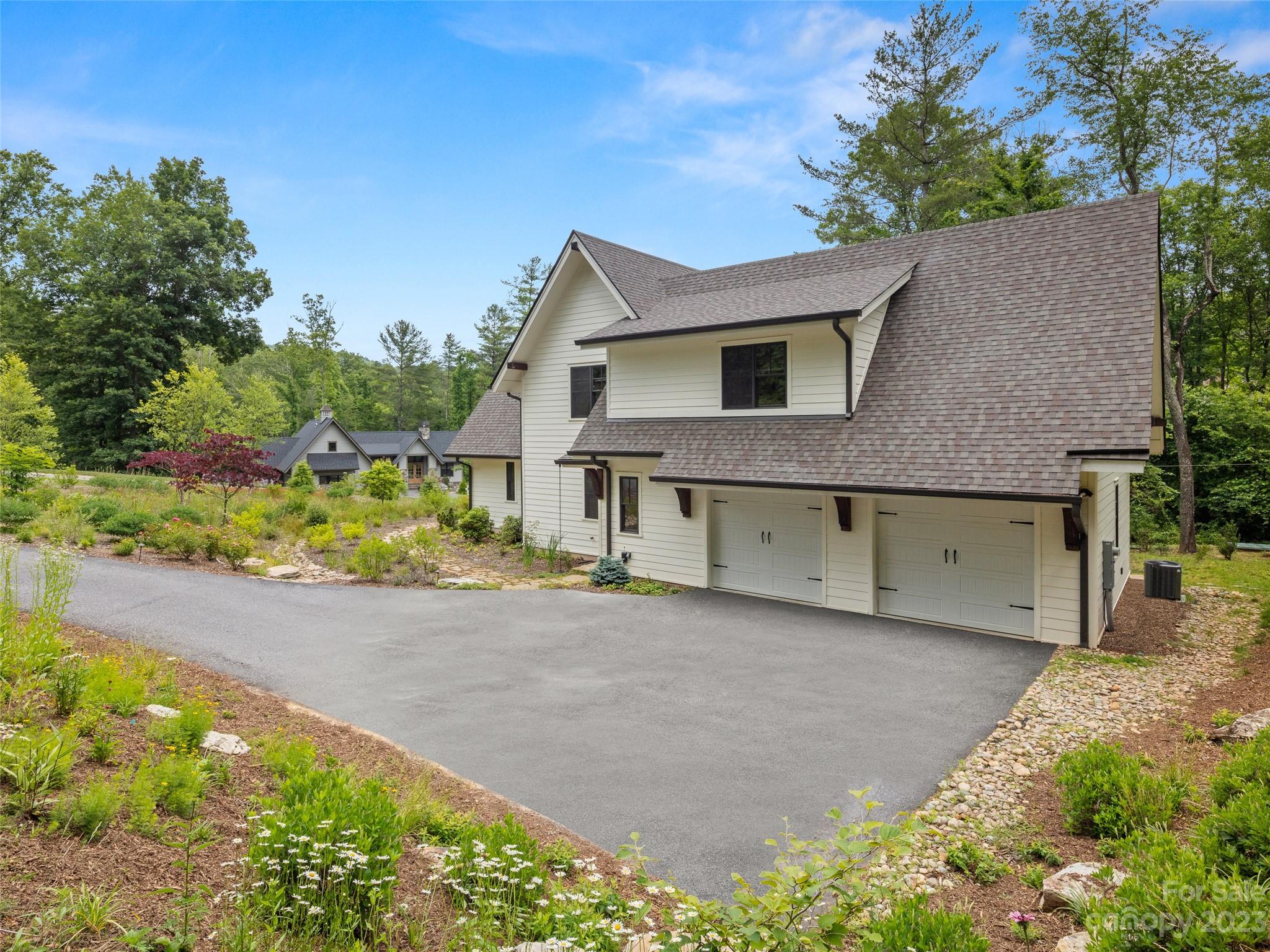 Poplar Ridge - Residential