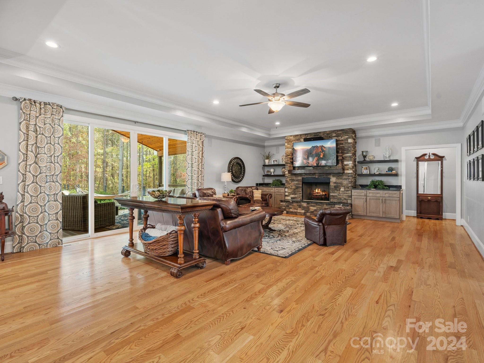 Henrys Glen - Residential