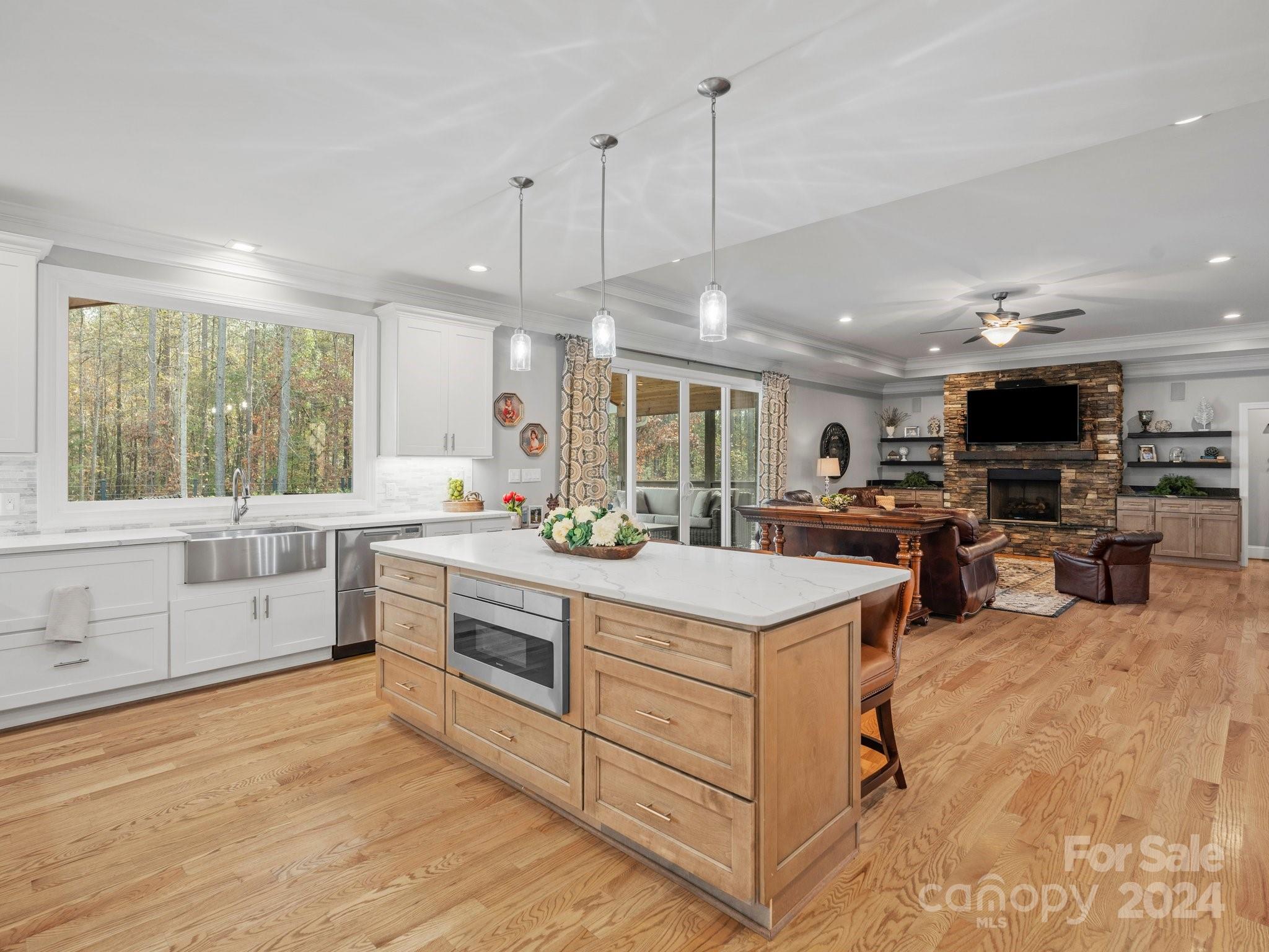 Henrys Glen - Residential