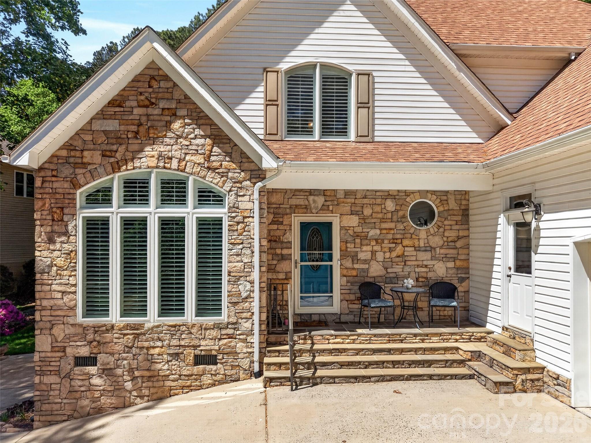 SOMERSET ON LAKE NORMAN - Residential