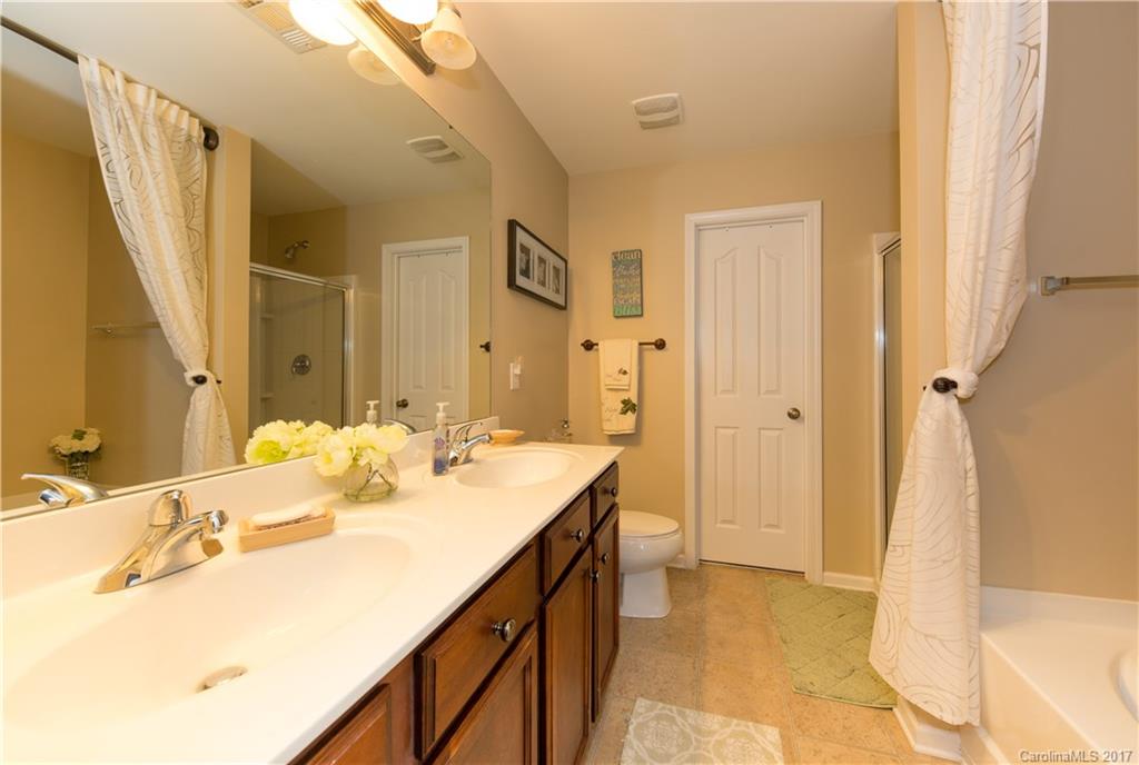 Reid Pointe - Residential