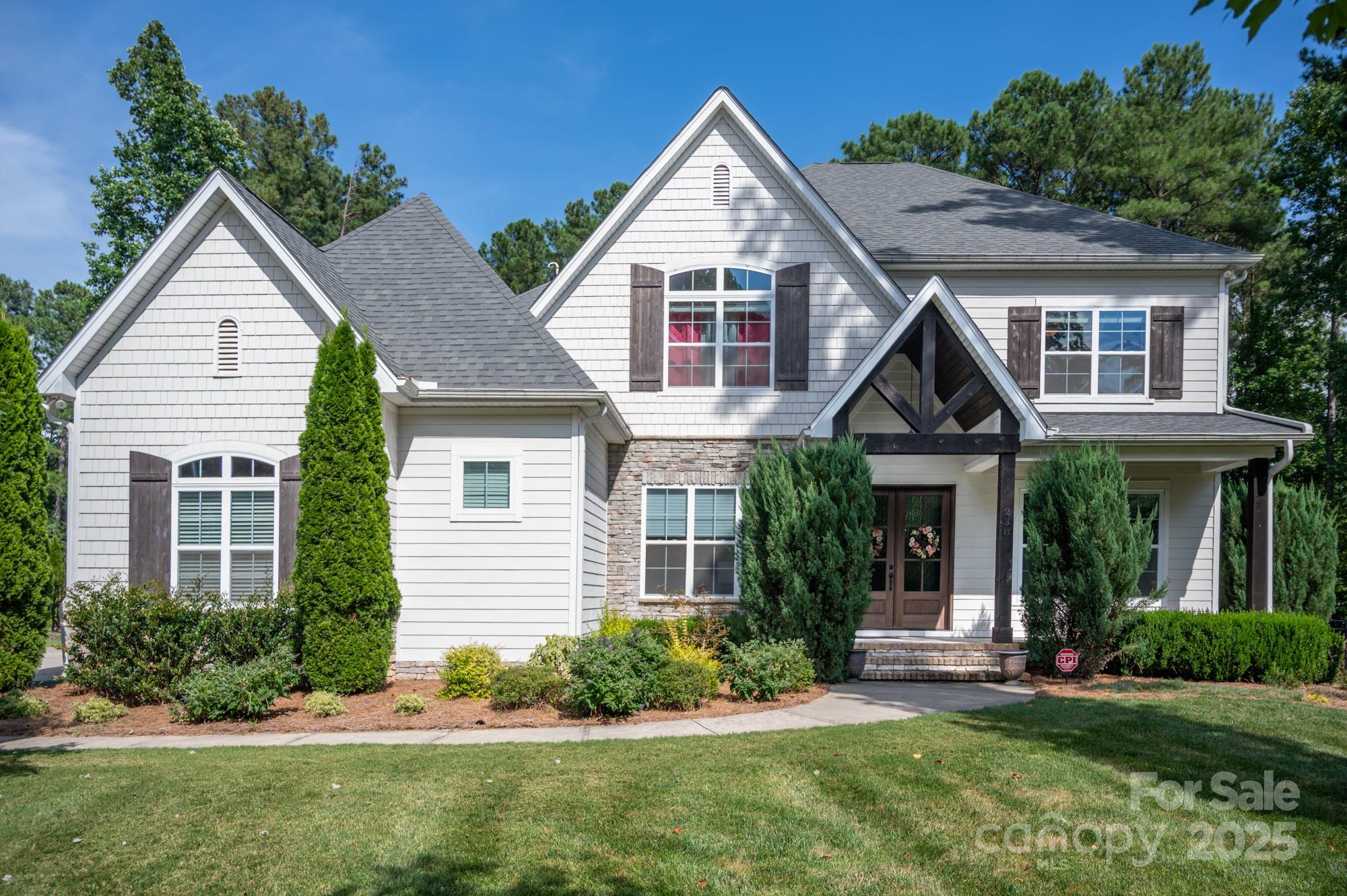 238 Grasshopper Circle