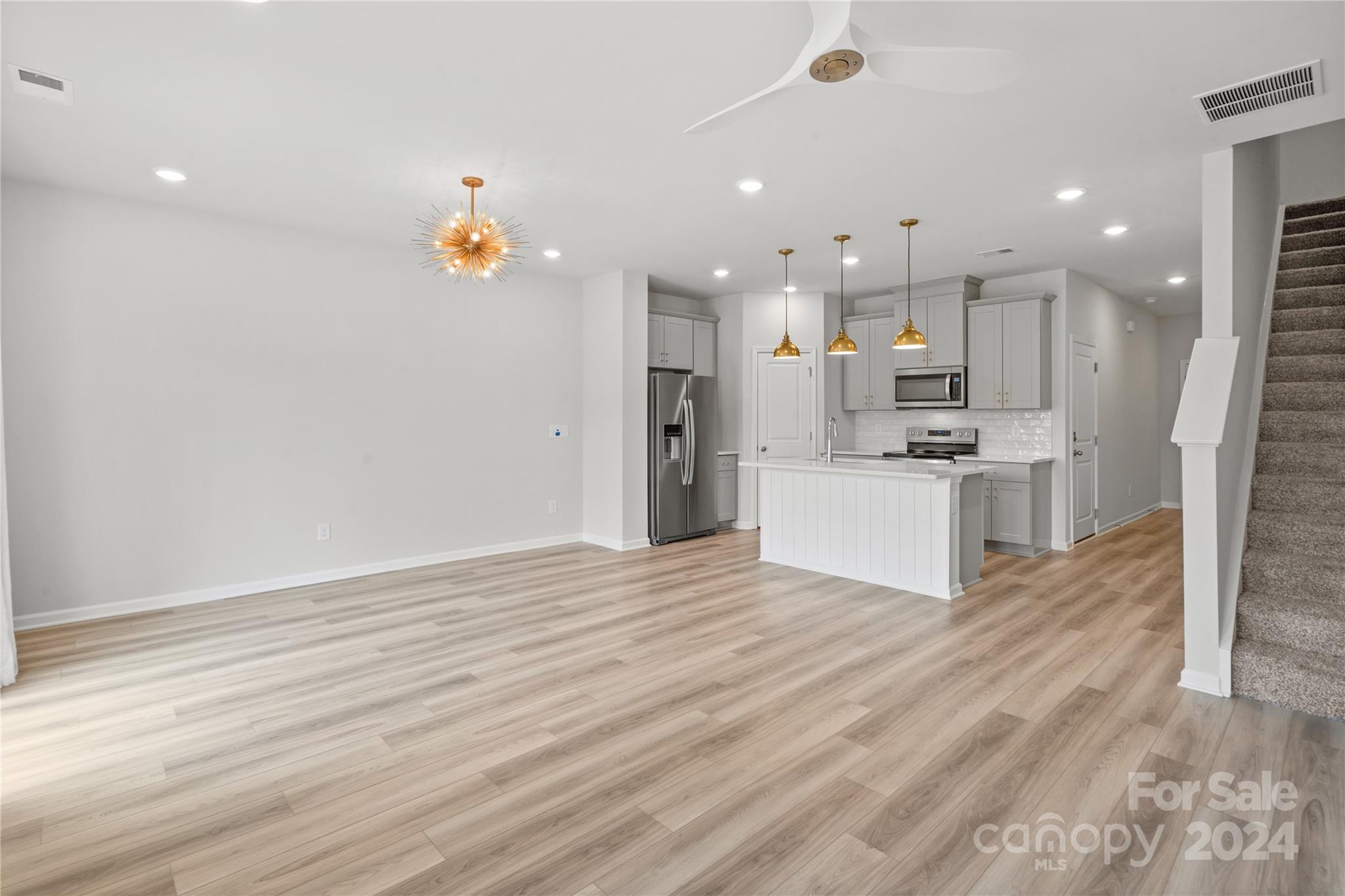 Georgetown Crossing - Residential