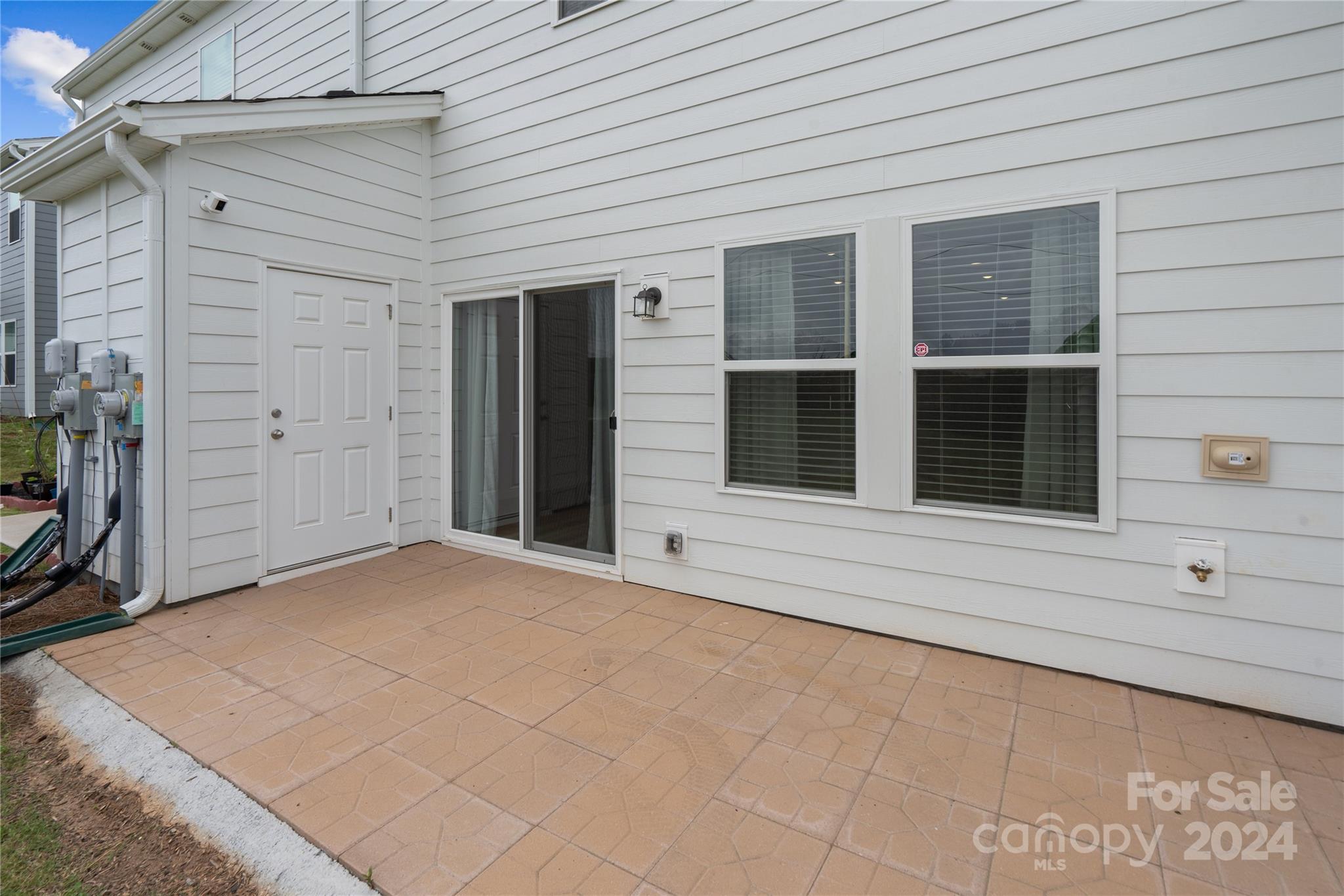 Georgetown Crossing - Residential