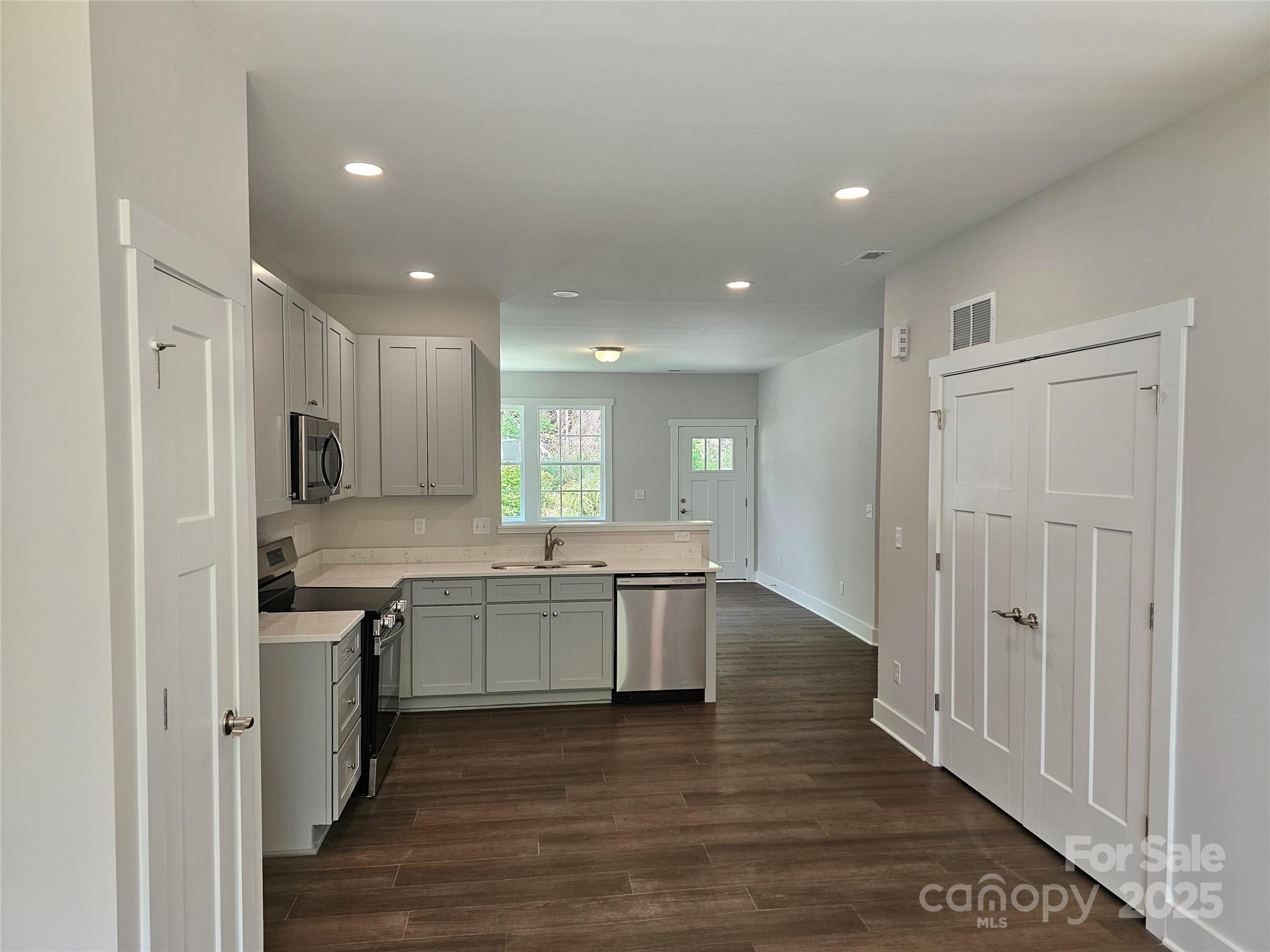 139 Brooks Cove Road