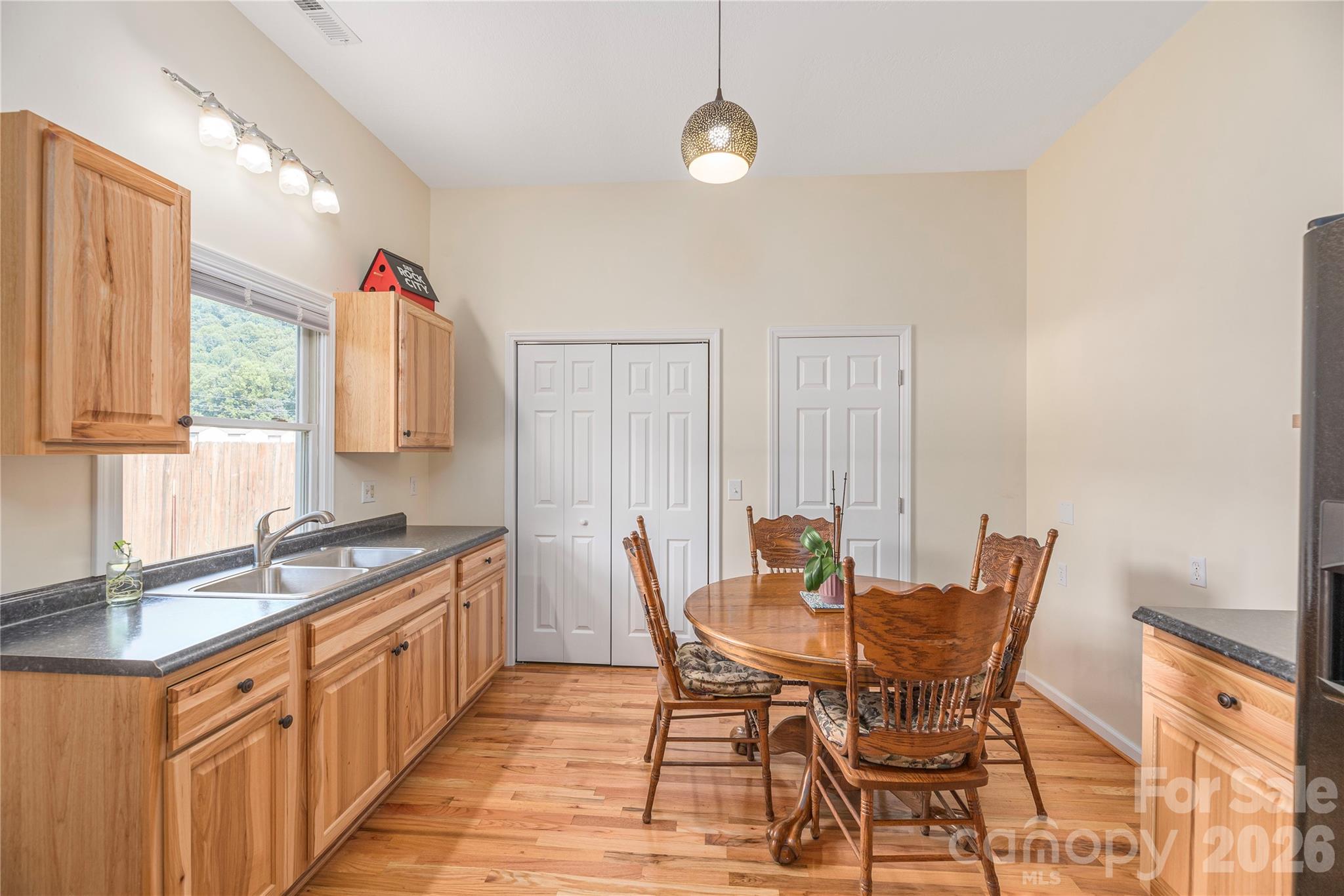 1075 Moody Farm Road