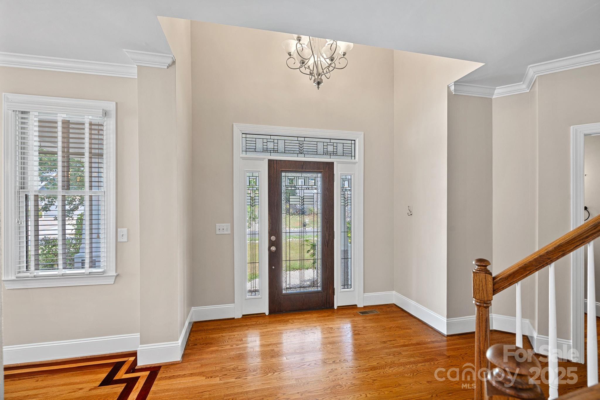 123 Hedgewood Drive