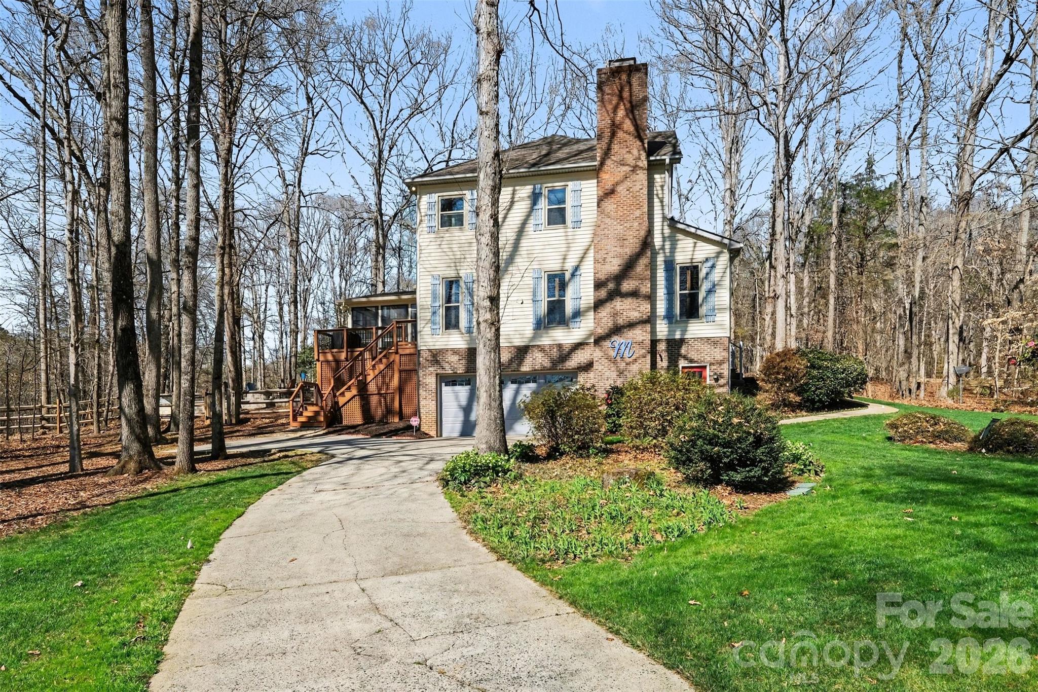 8606 Wellington Lane