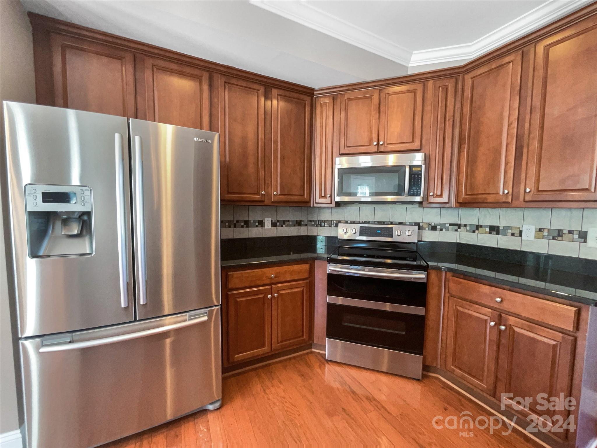 Autumn Cove At Lake Wylie - Residential