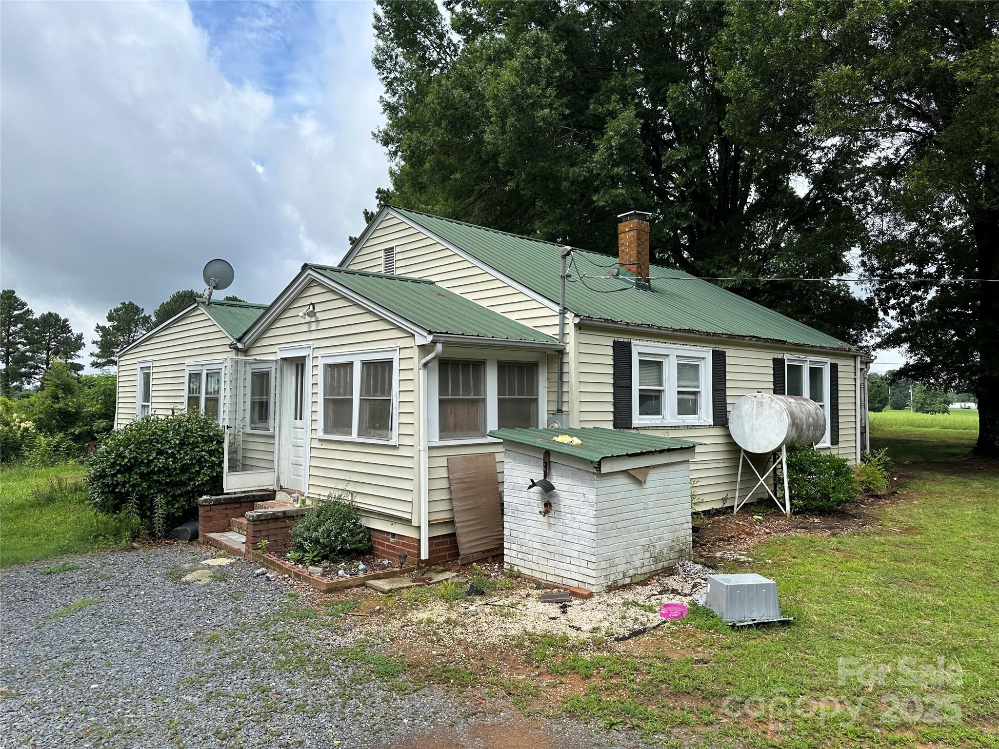 30497 Orchard Lane