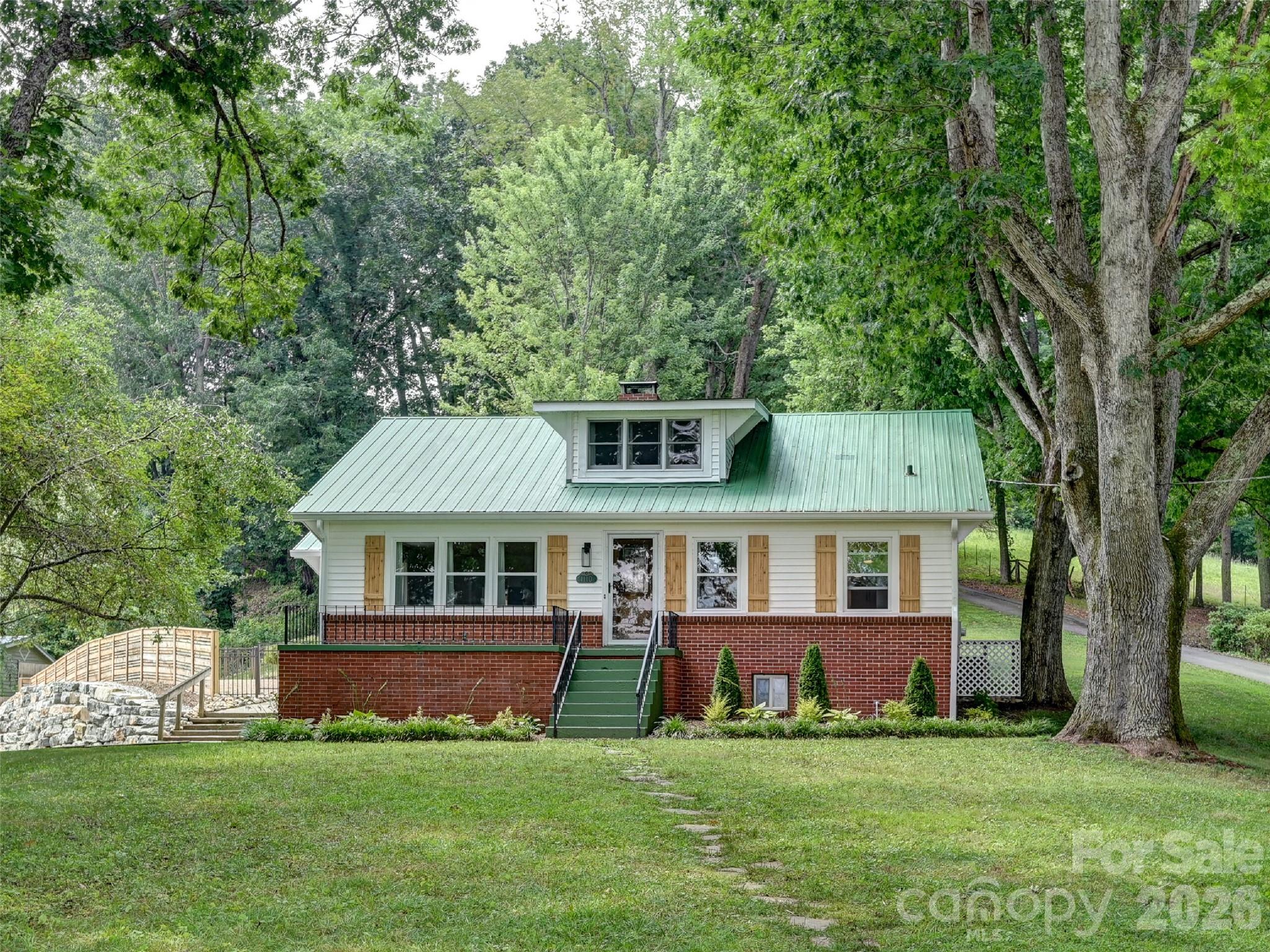 1110 Queentown Road