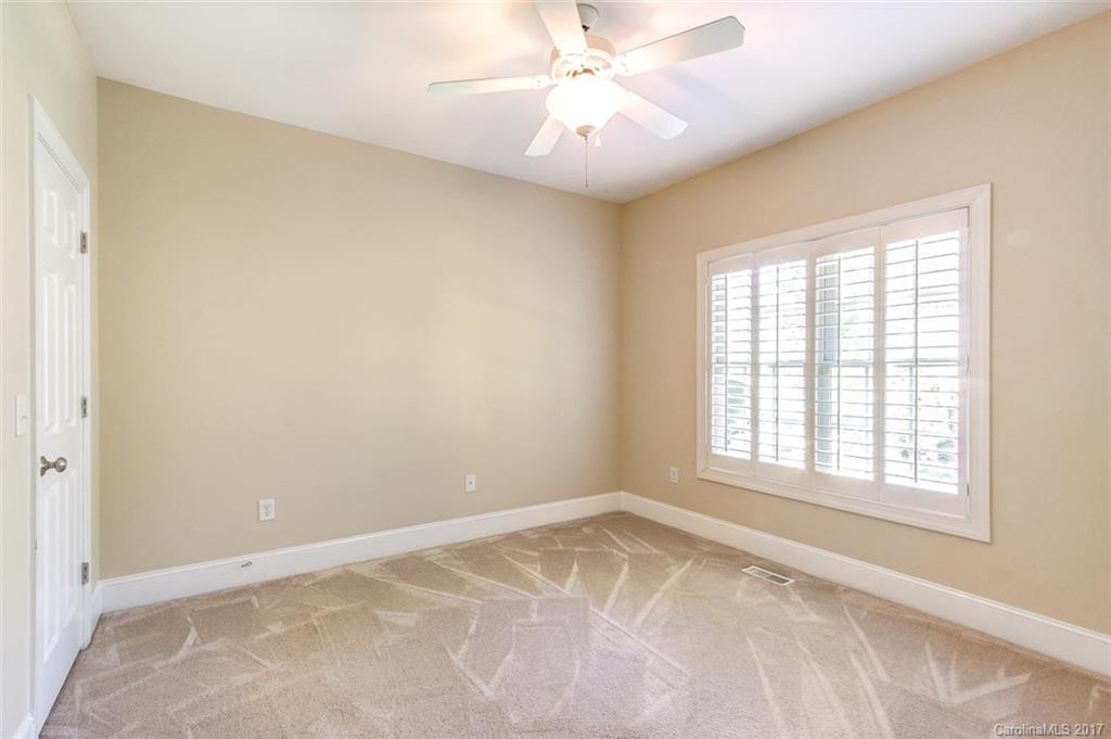 Hamilton Crest - Residential