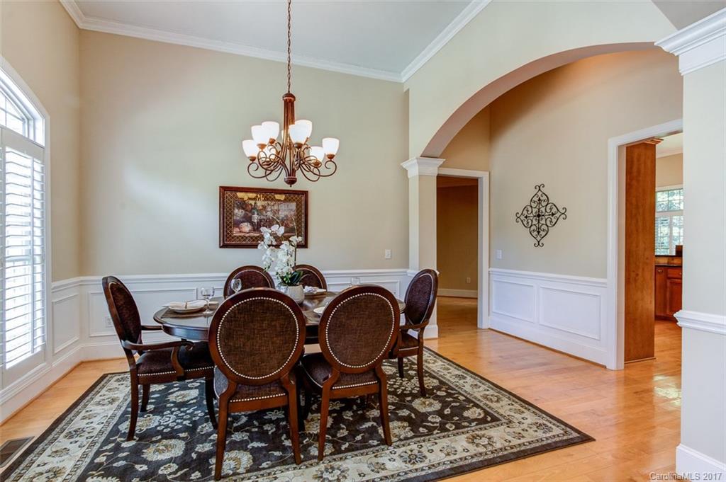 Hamilton Crest - Residential