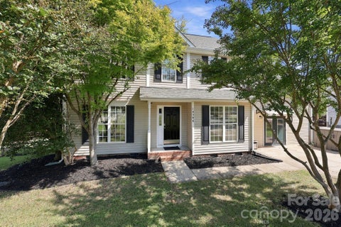Photo of 14306 Blue Grass Drive, Huntersville, NC 28078 (MLS # 4425886)