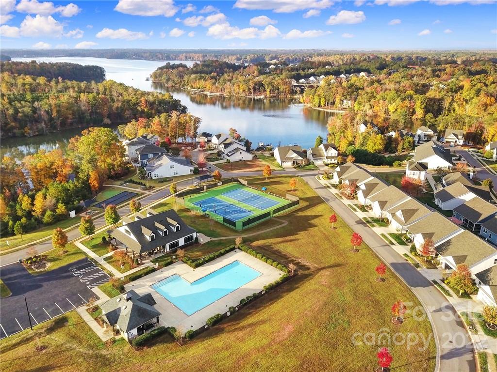 Edgewater - Residential