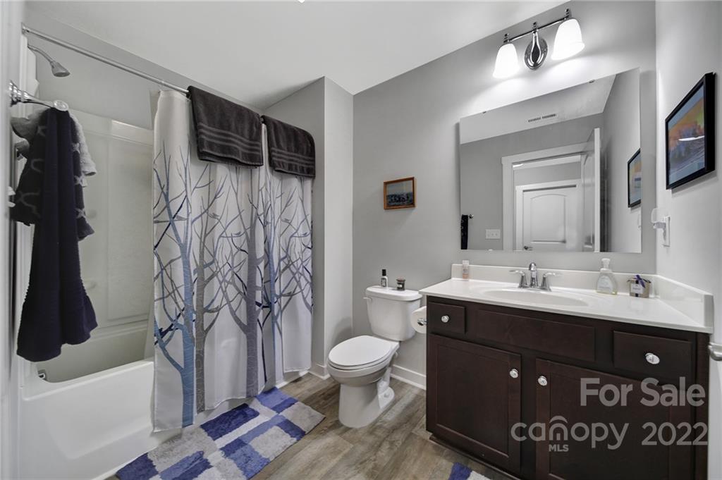 Edgewater - Residential