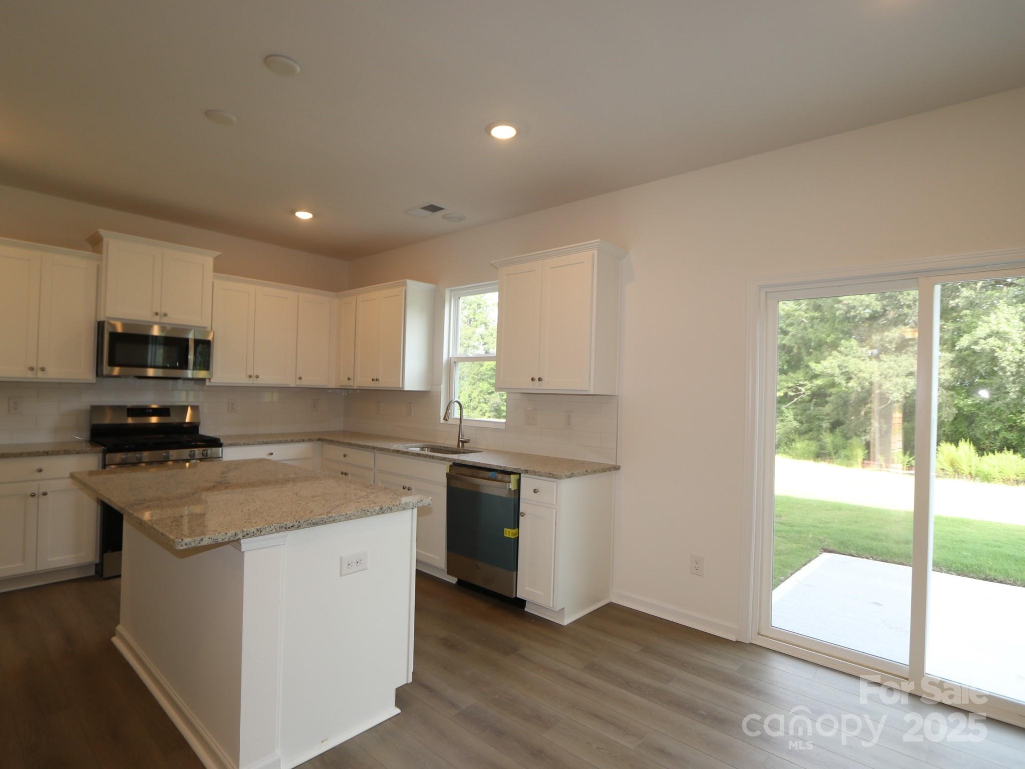 1227 Fremont Drive