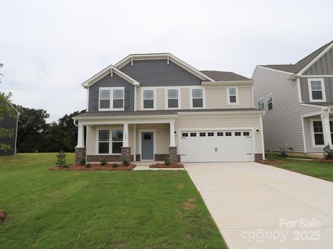 1227 Fremont Drive Wingate NC 28174