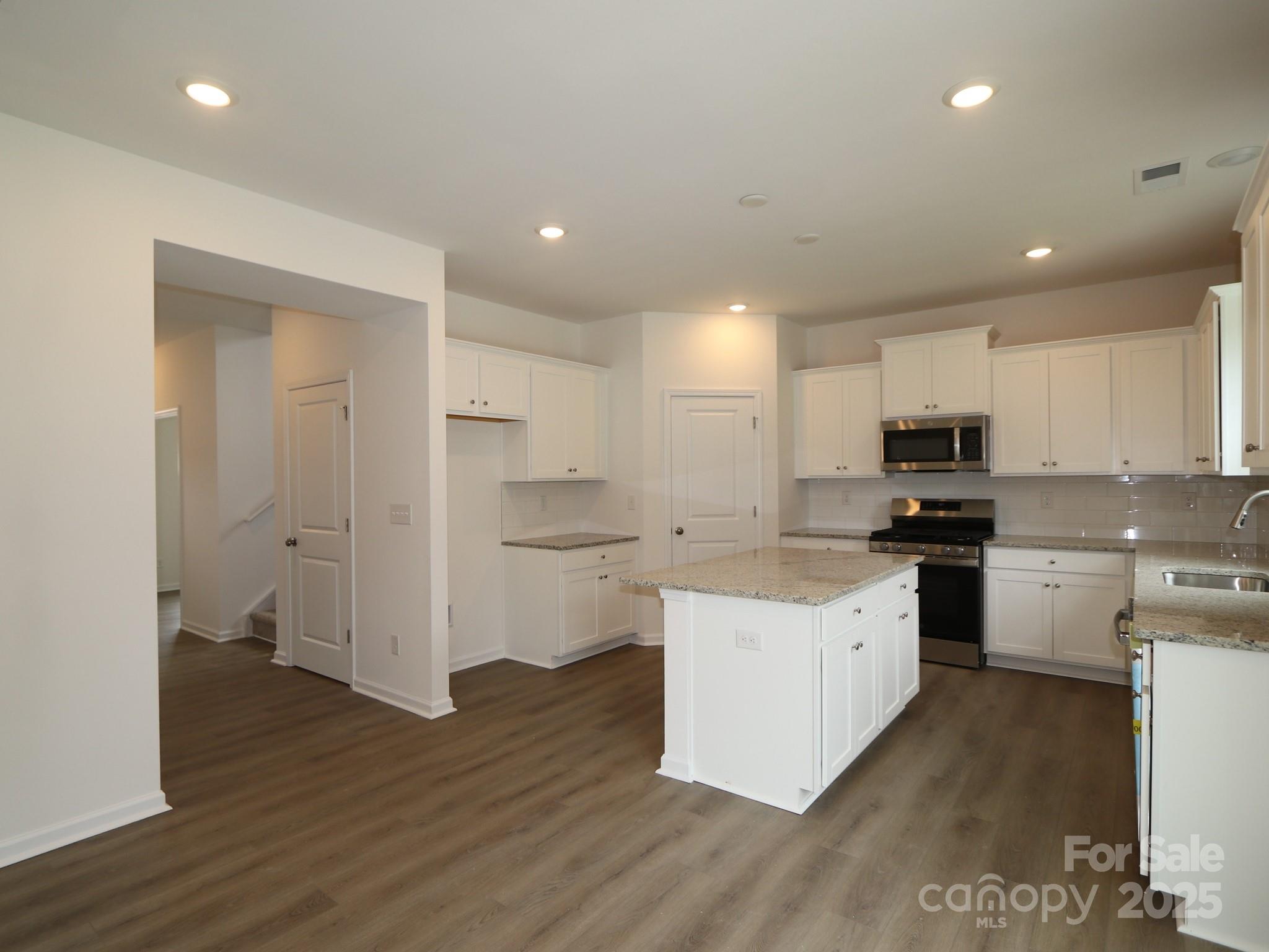 1227 Fremont Drive