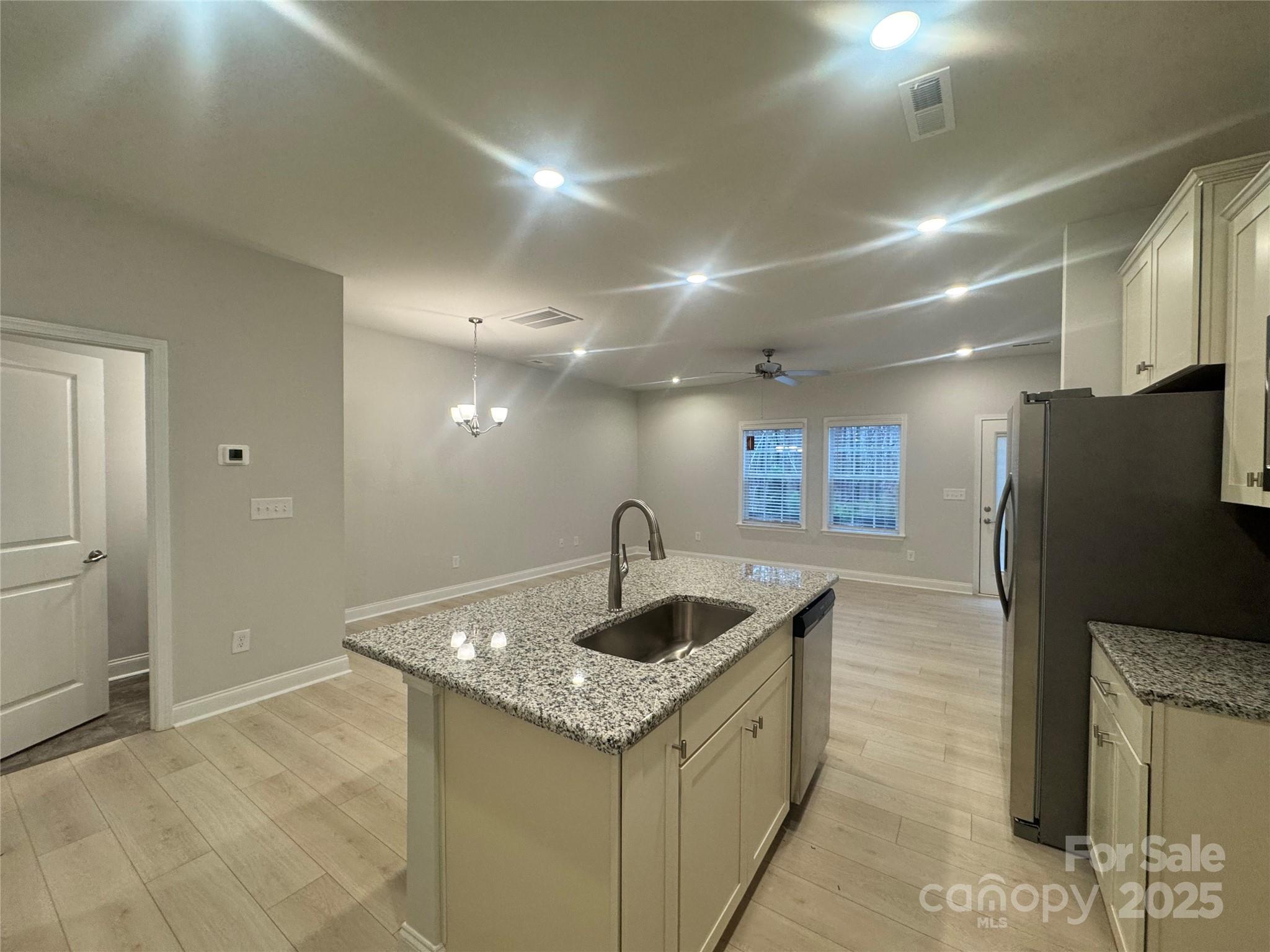 4017 Port Richmond Avenue 3