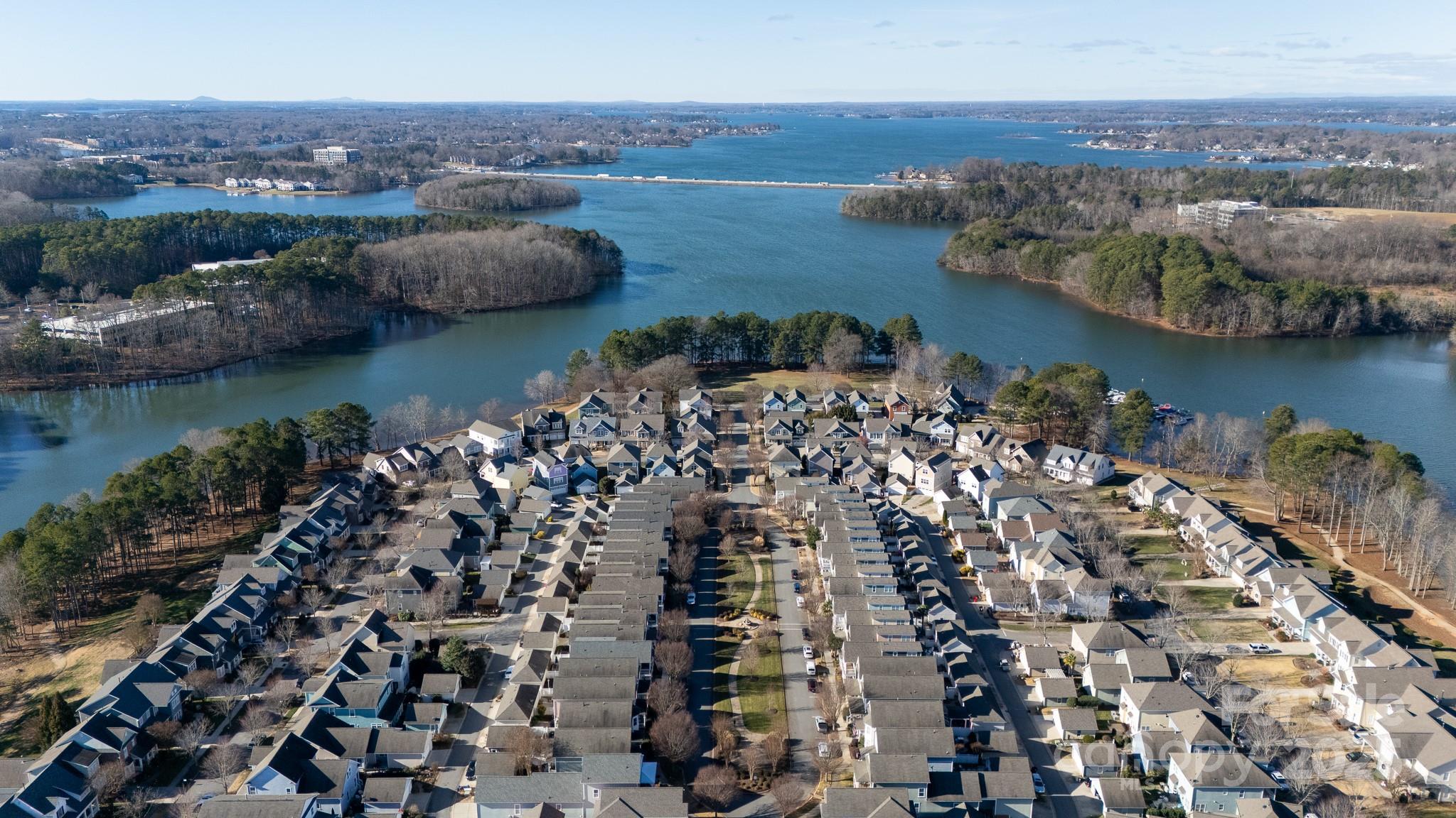 Davidson Pointe - Residential