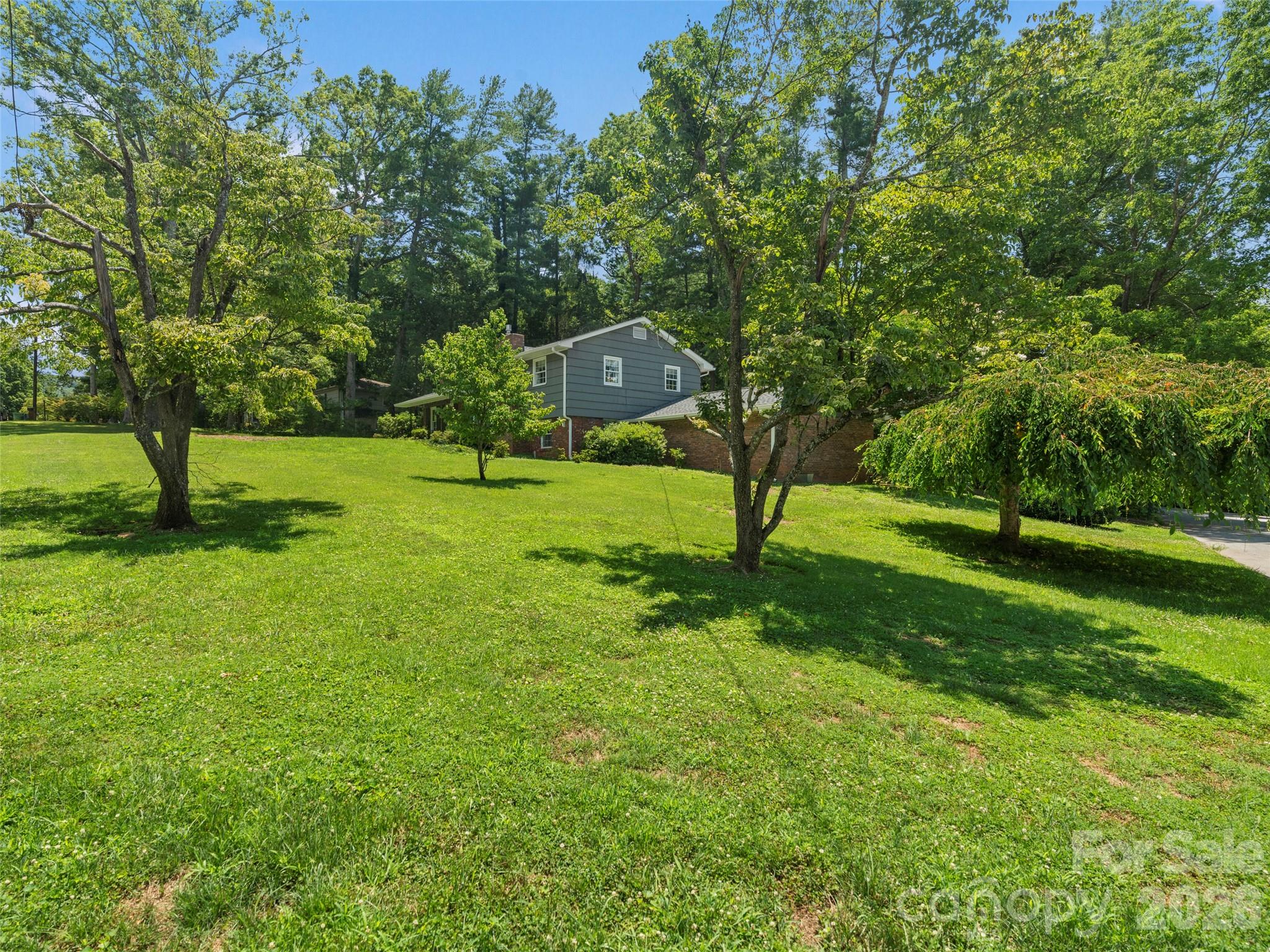 20 S Oak Forest Drive