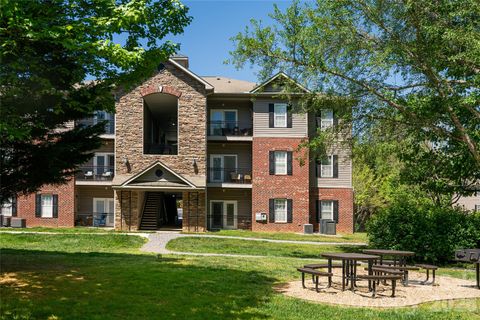 132 Appeldoorn Circle Asheville NC 28803