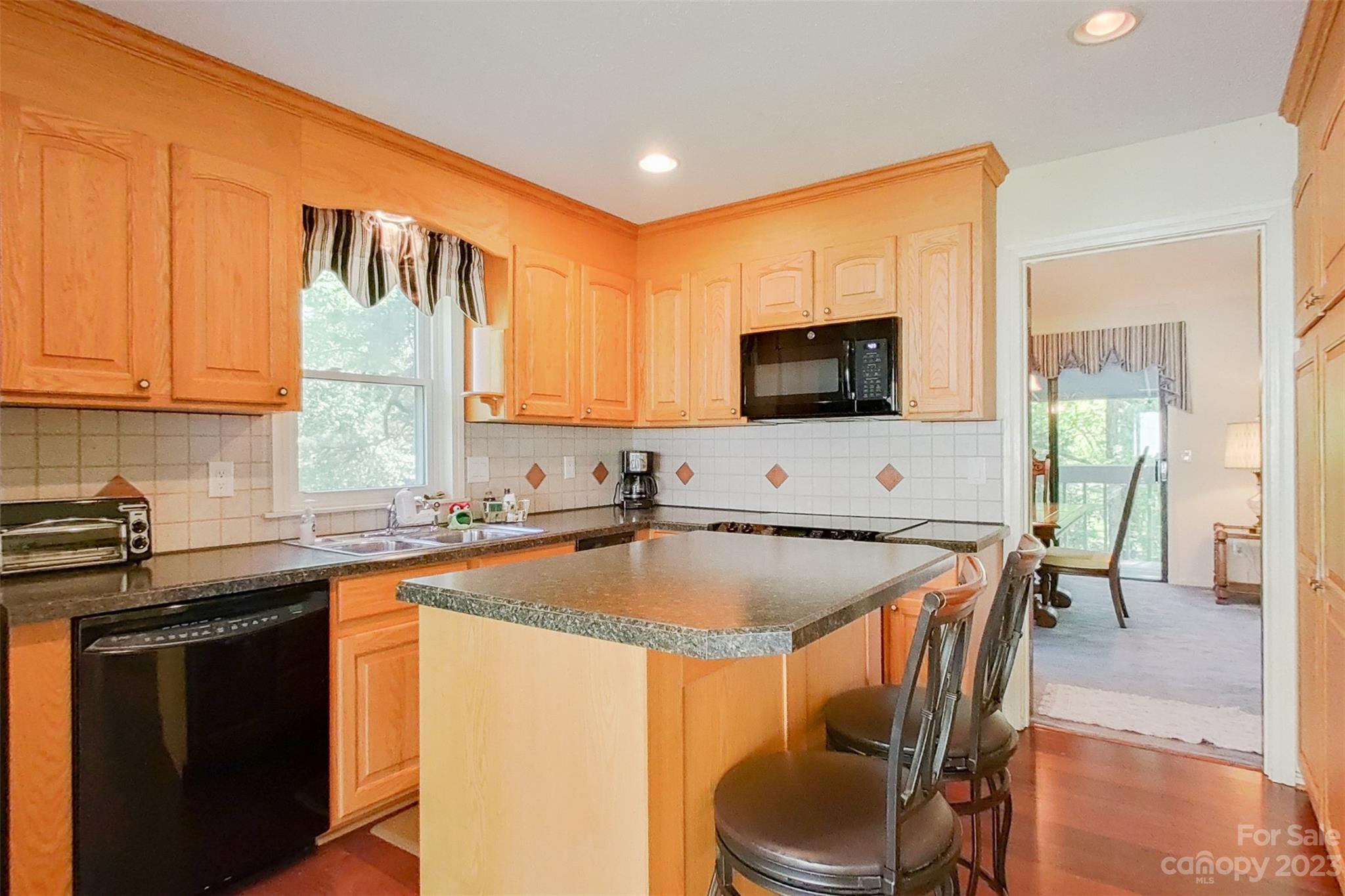 River Hills - Residential