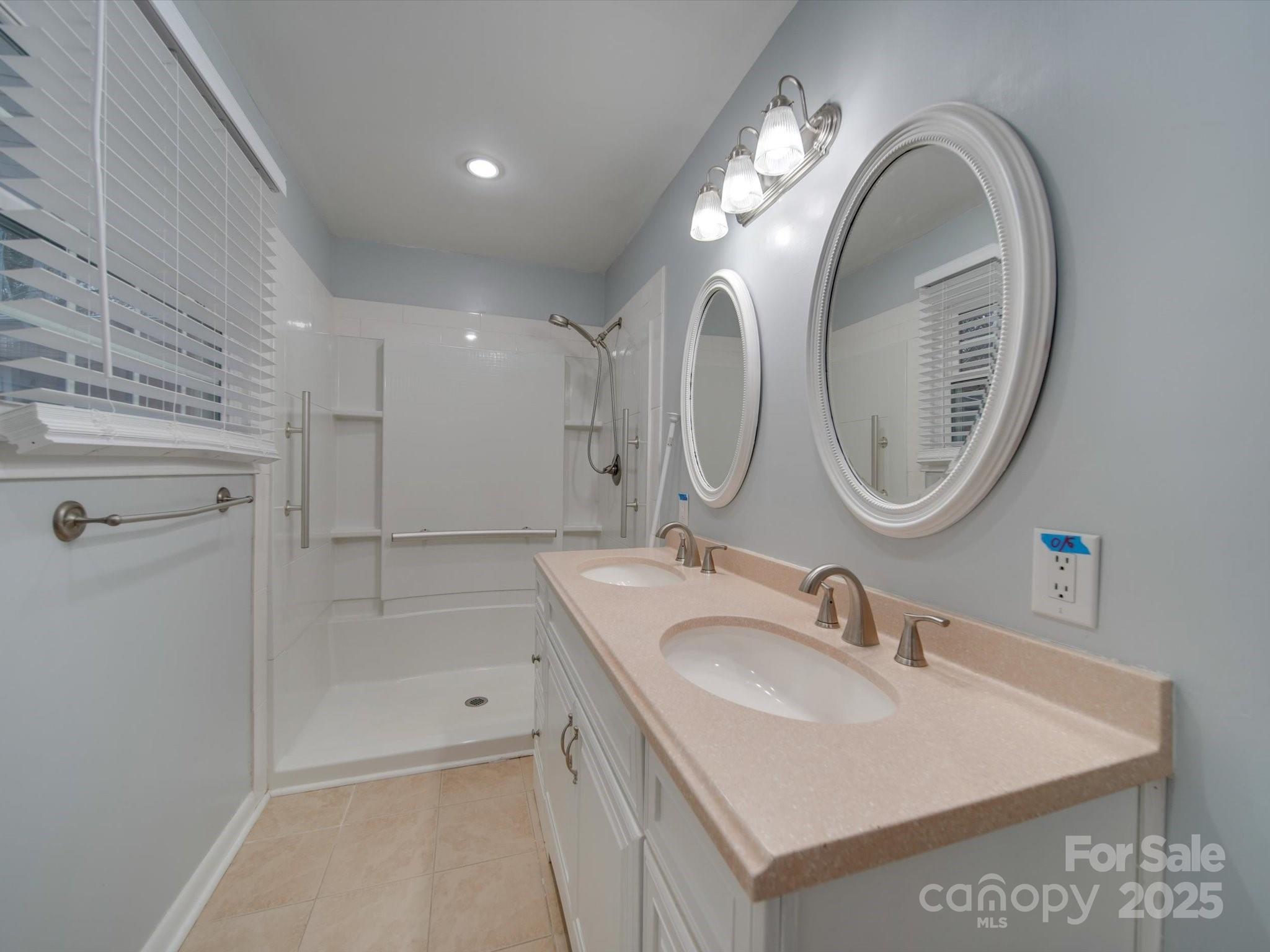 Foxwood - Residential