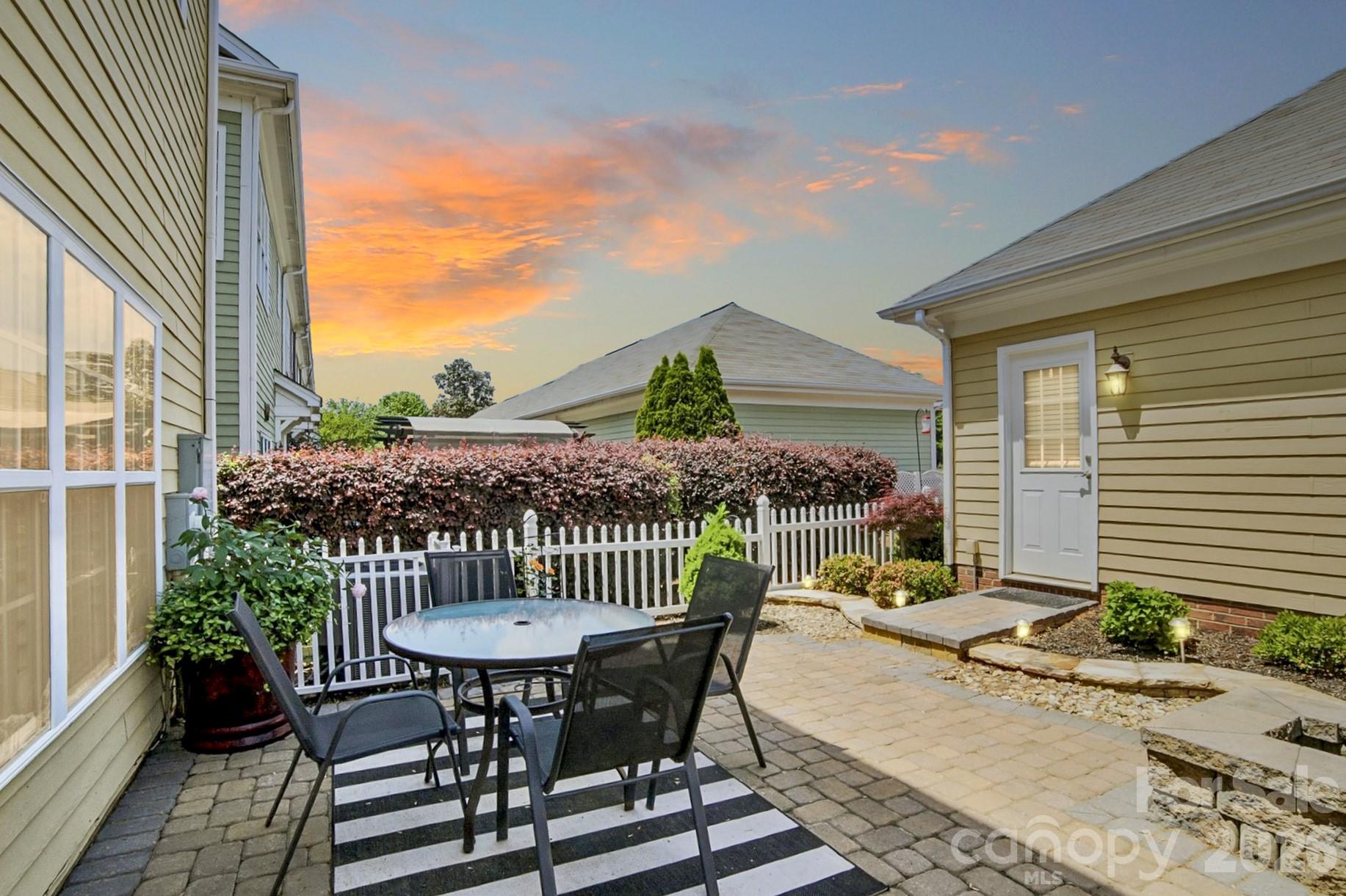 Monteith Park - Residential