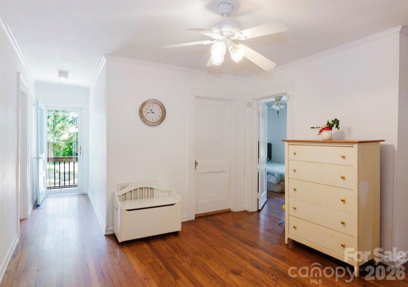 307 E 2nd Street