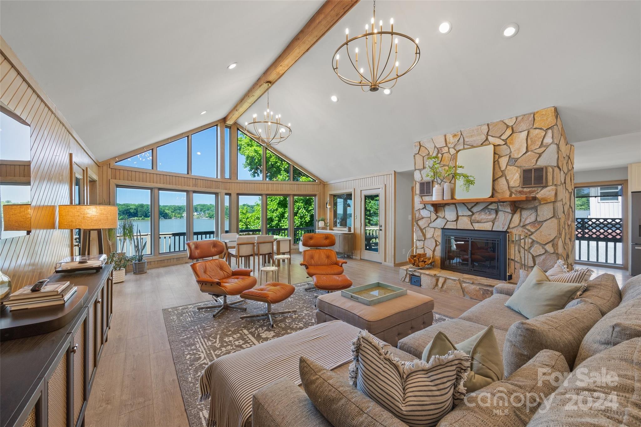 Island Point - Residential