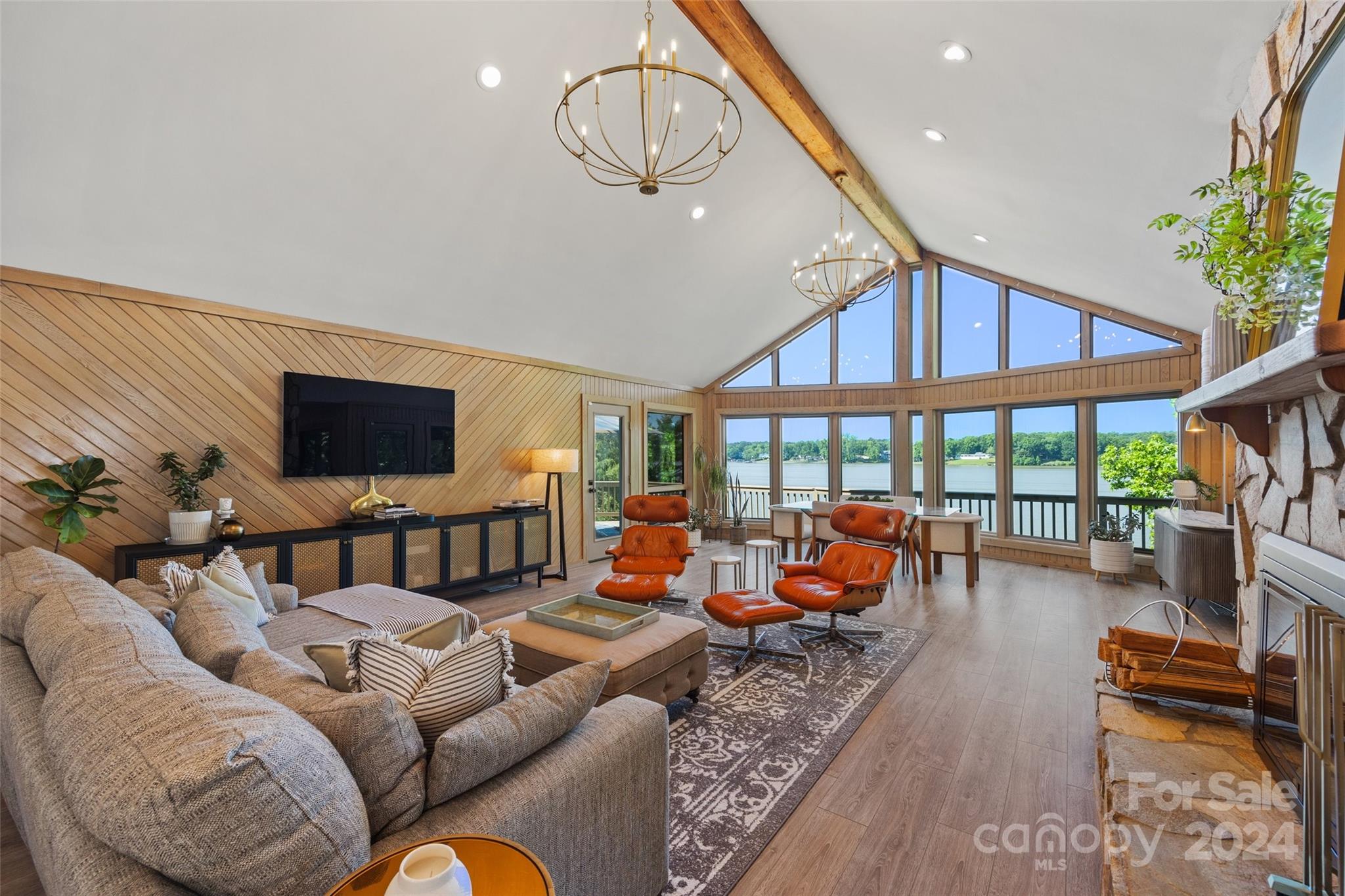 Island Point - Residential